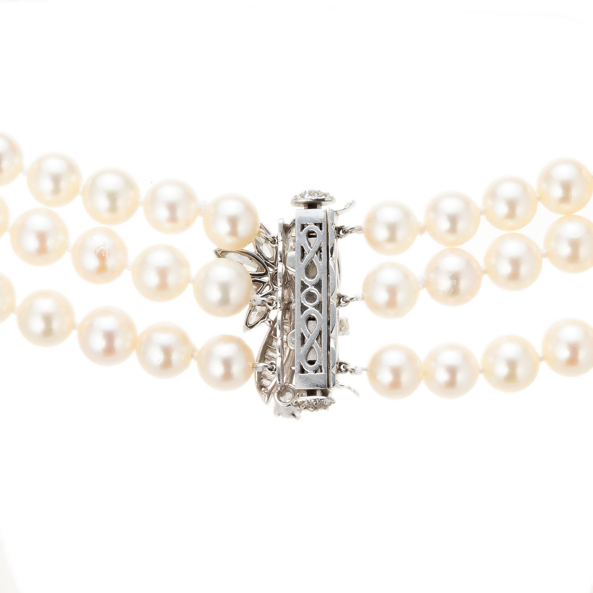 1.55 Carat Diamond Cultured Pearl White Gold Multi-Strand Necklace In Good Condition In Stamford, CT