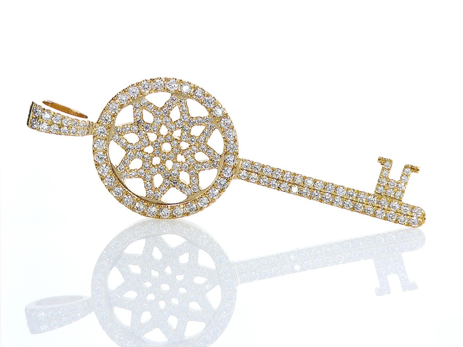 Contemporary 1.57 Carat Diamond Key Pendant 14K Yellow Gold For Sale