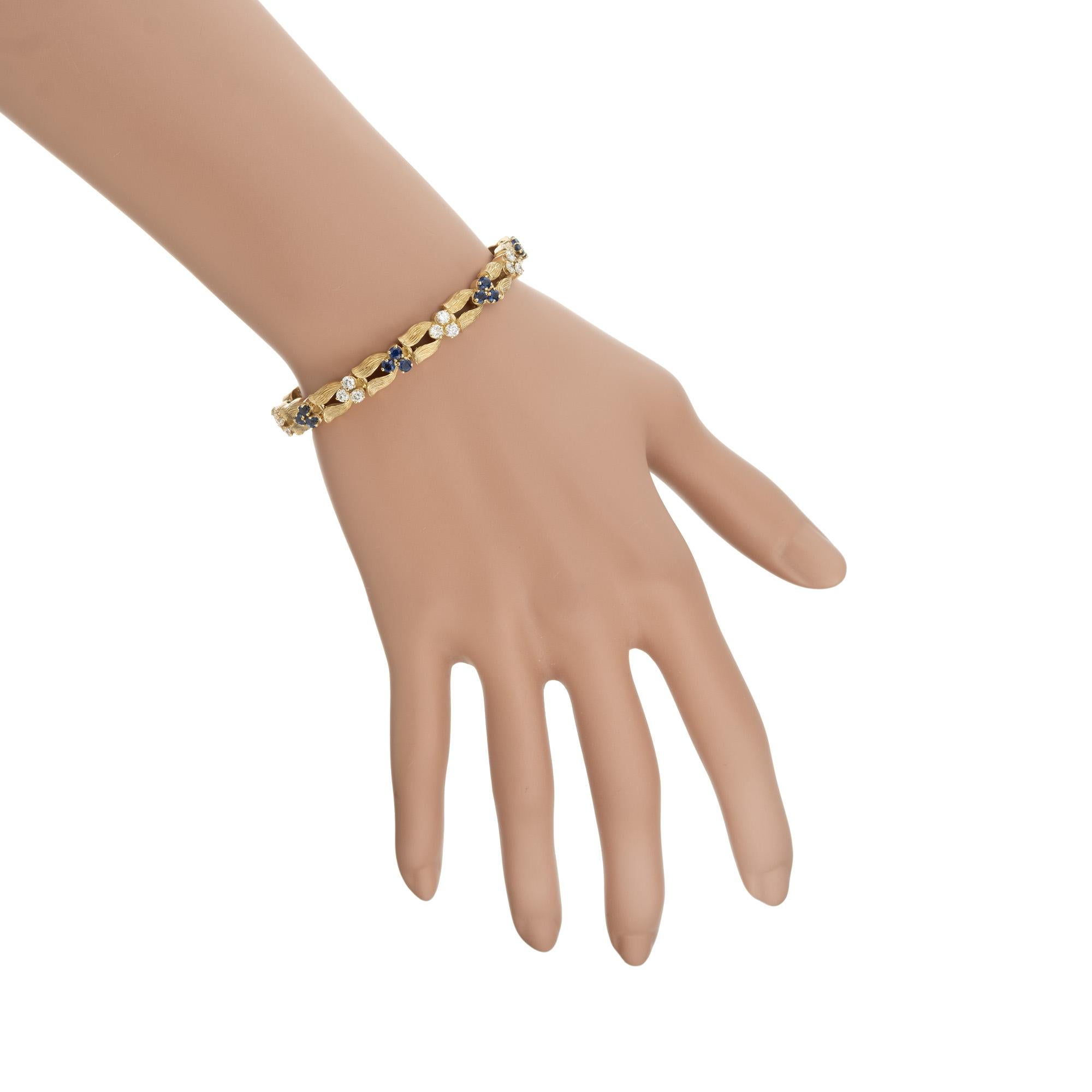 1.55 Carat Diamond Sapphire Yellow Gold Textured Flower Link Bracelet For Sale 1