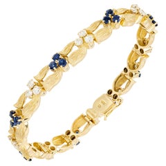 1.55 Carat Diamond Sapphire Yellow Gold Textured Flower Link Bracelet