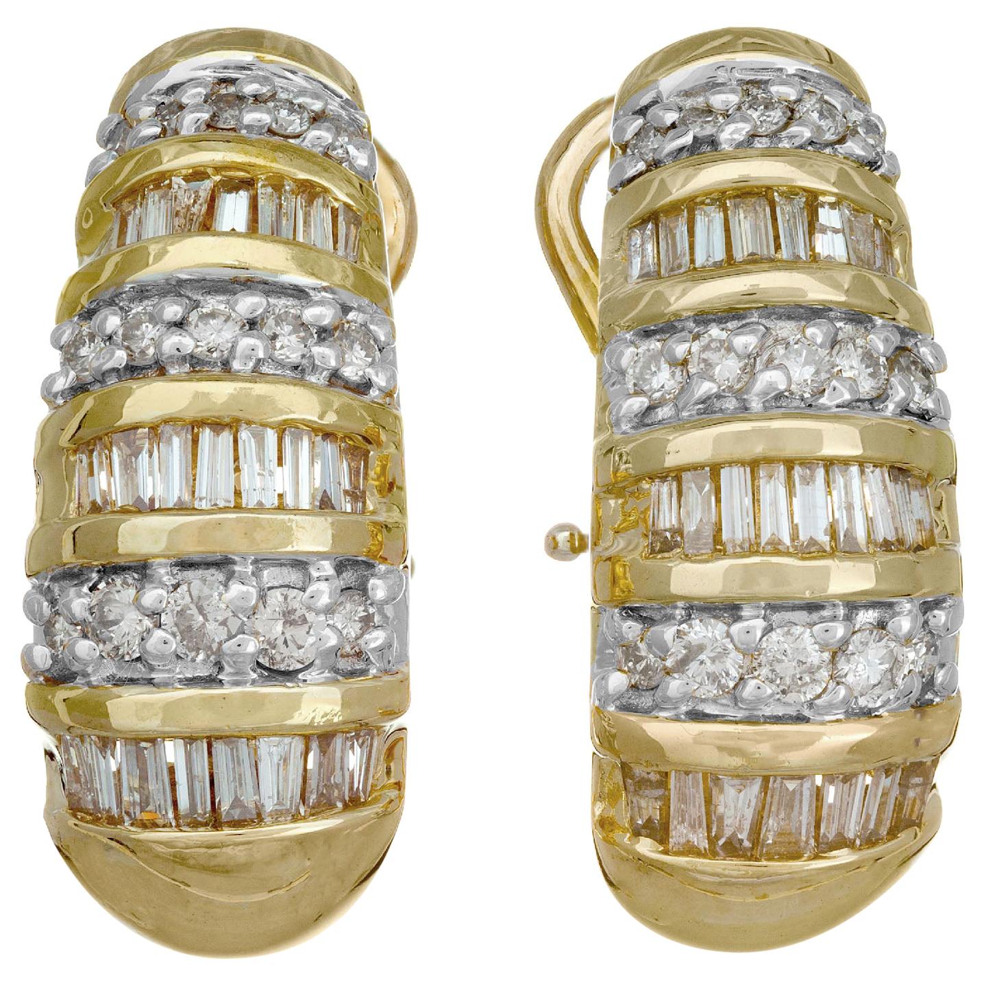 1.55 Carat Diamond Yellow Gold Hoop Lever Back Earrings For Sale