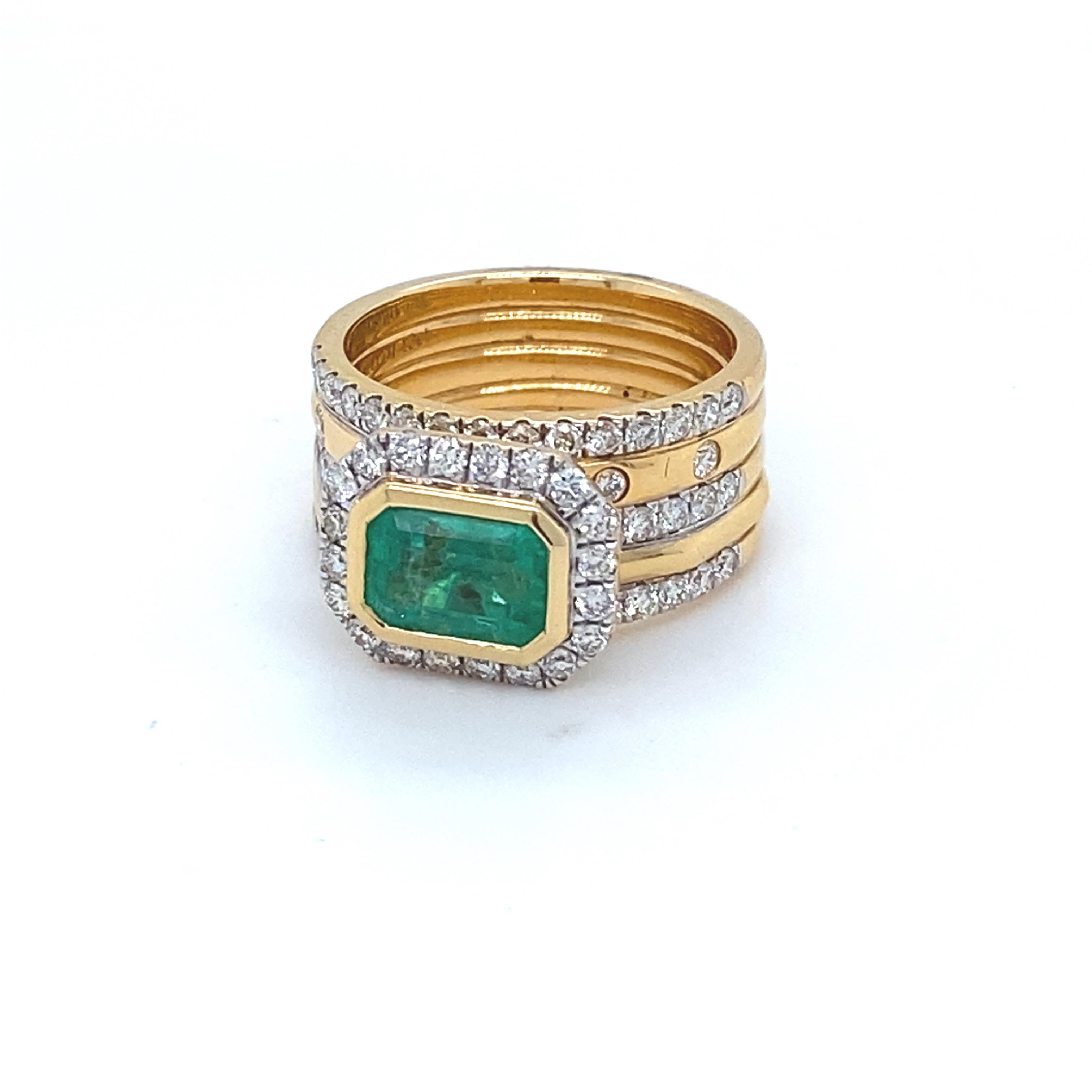 1.55 Carat Emerald Diamond Yellow Gold Ring For Sale 7