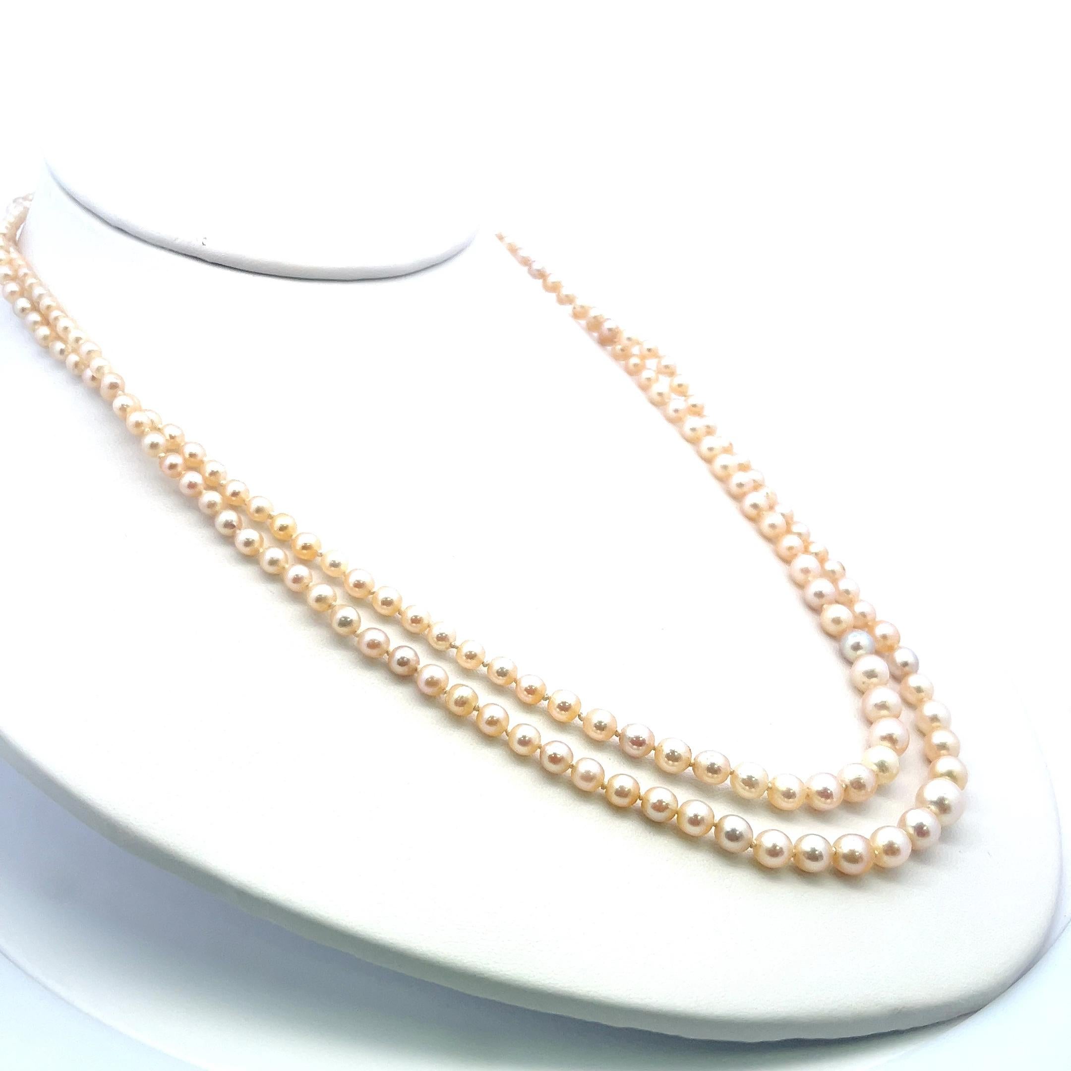 Taille Marquise 1.55 Carat Marquis Shape Diamond 2.65-7.11MM Pearl 18K White Gold Beed Necklace en vente