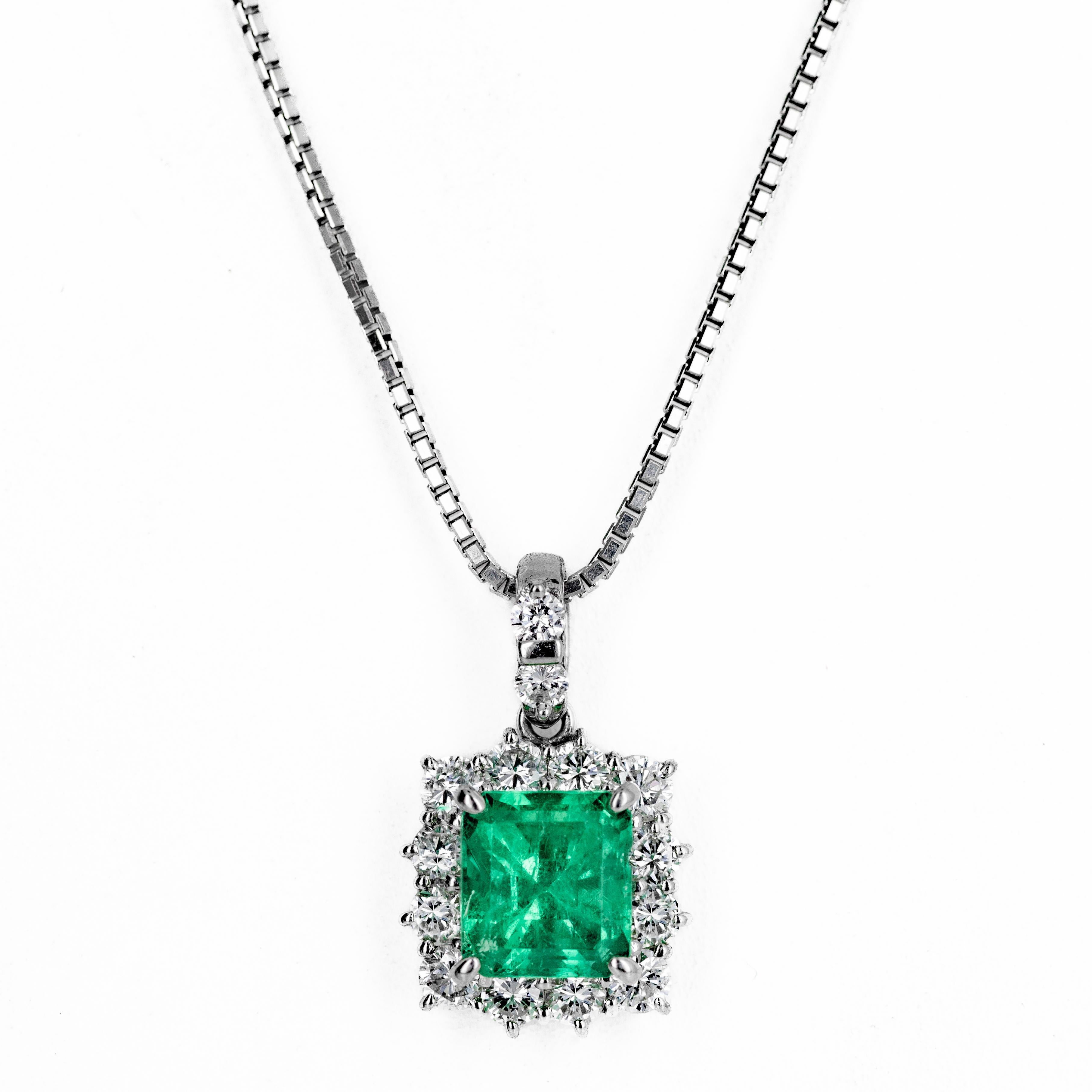 Emerald Cut 1.55 Carat Natural Emerald Diamond Halo Pendant Necklace For Sale