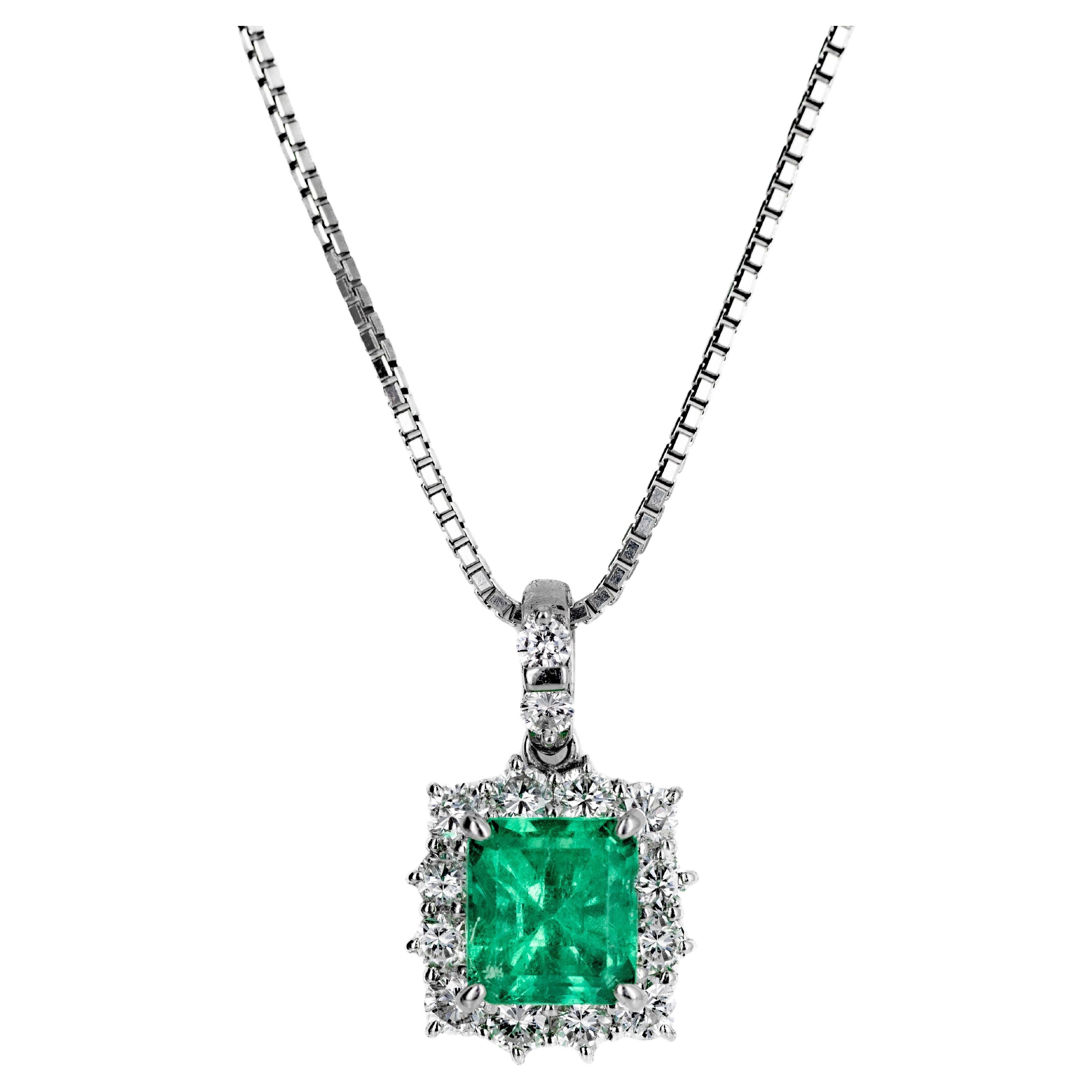 1.55 Carat Natural Emerald Diamond Halo Pendant Necklace