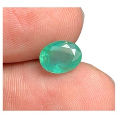 1.55 Carat Natural Loose Emerald Gemstone From Zambian Mine, Africa