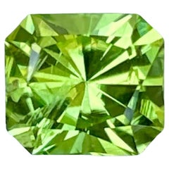 1.55 carats Greene & Greene Stone Pierre pakistanaise taillée avec précision sur mesure