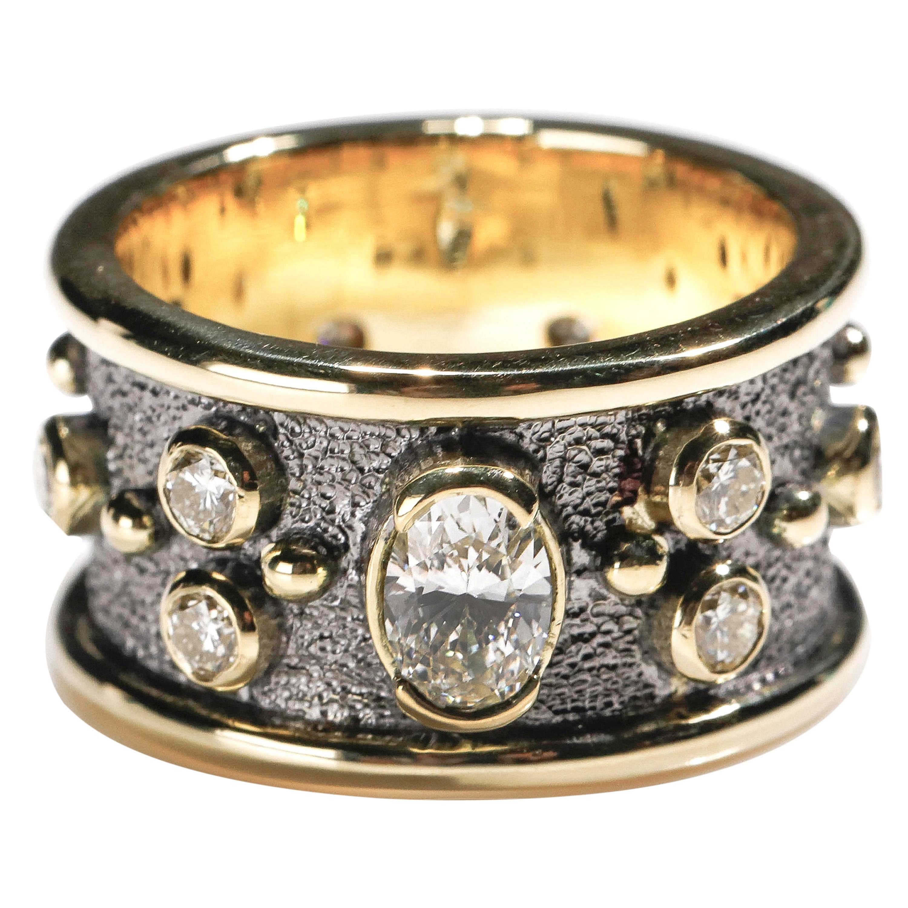 Bague à anneau en or 18 carats avec diamants ronds et ovales 1,55 carat, taille US 8 en vente