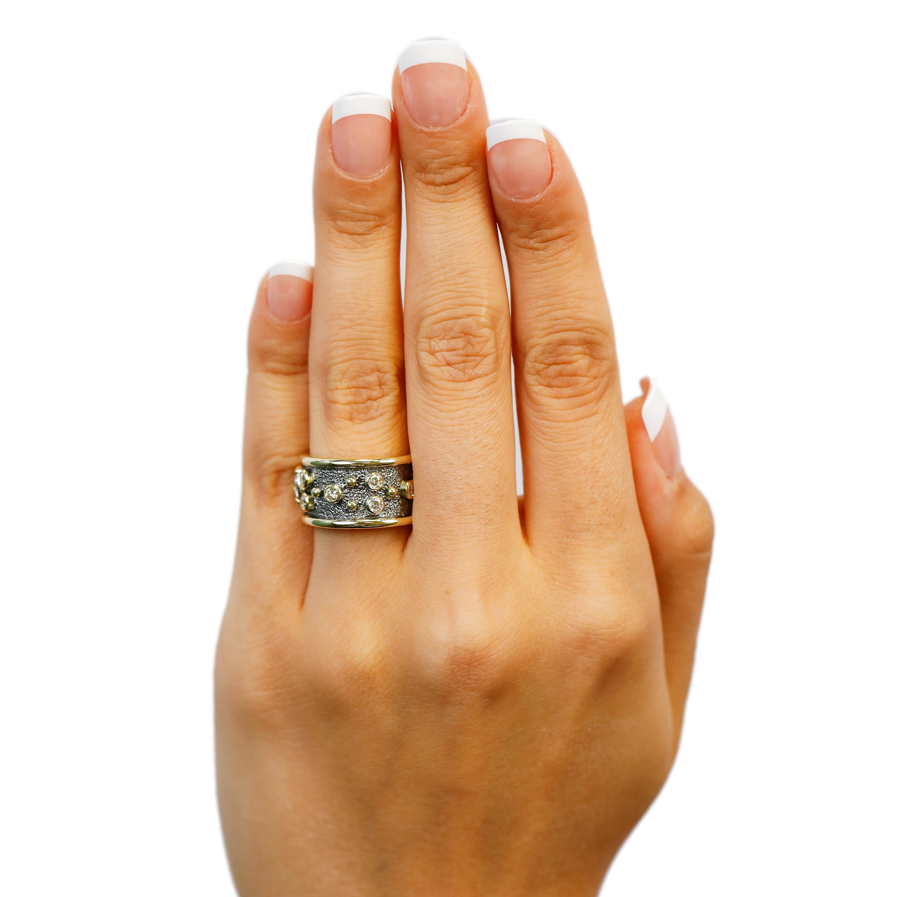 Taille ronde Bague à anneau en or 18 carats avec diamants ronds et ovales 1,55 carat, taille US 8 en vente
