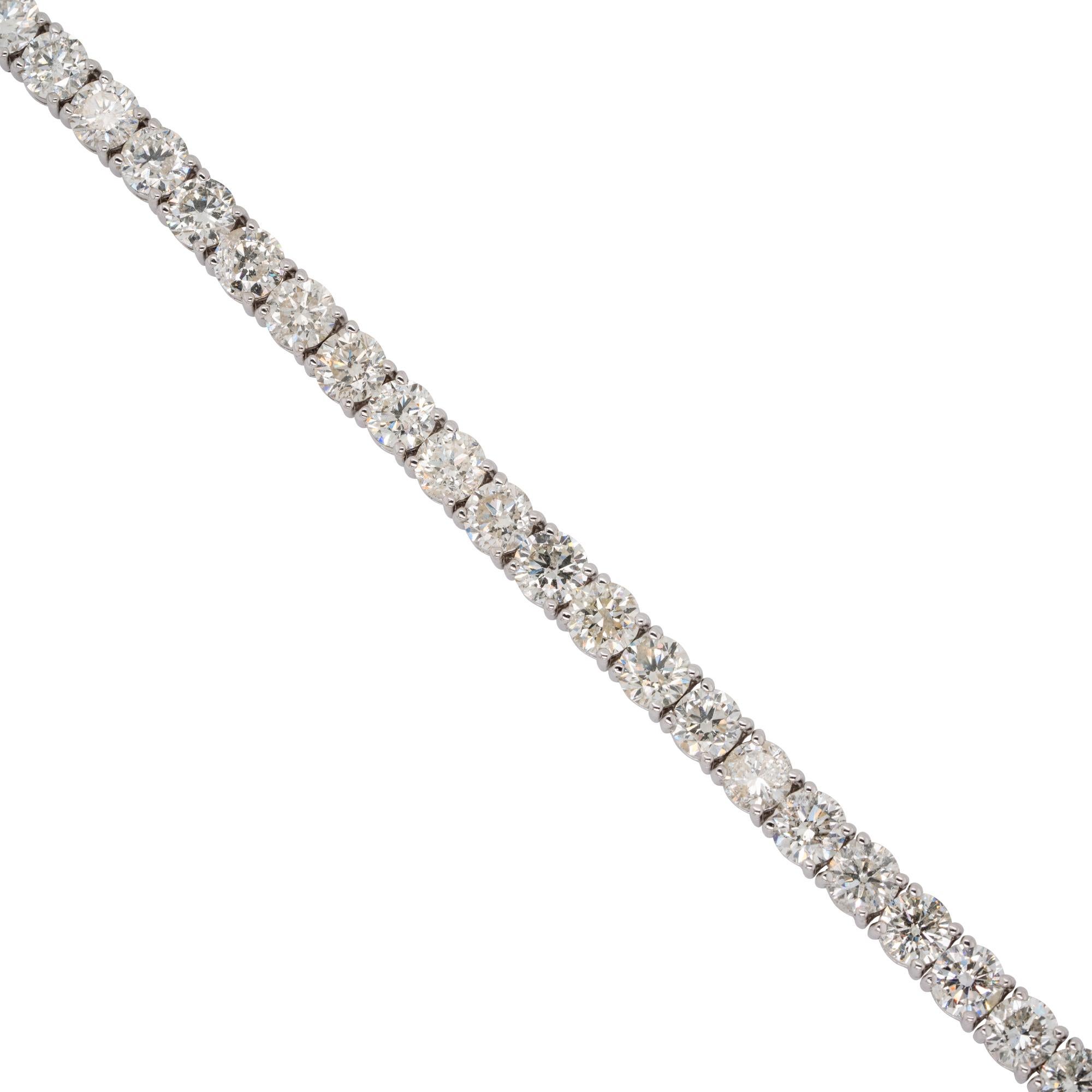15.5 Carat Round Cut Diamond 7 in Tennis Bracelet 14 Karat in Stock In Excellent Condition For Sale In Boca Raton, FL