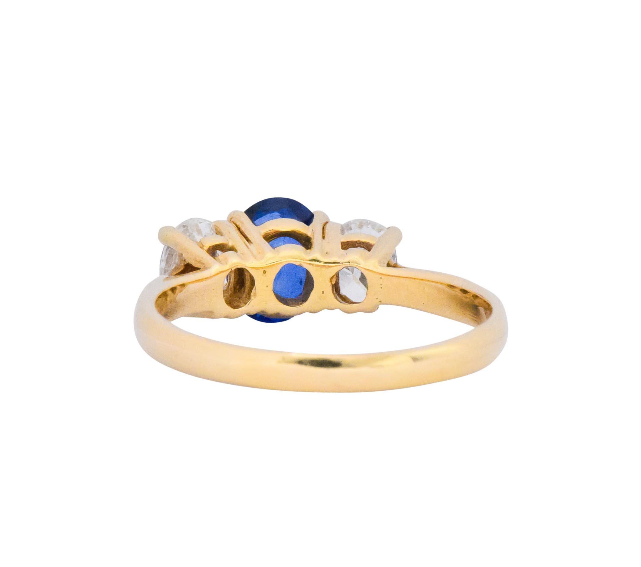 Vibrant Contemporary 1.55 CTW Sapphire Diamond 14 Karat Gold Alternative Ring In Excellent Condition In Philadelphia, PA