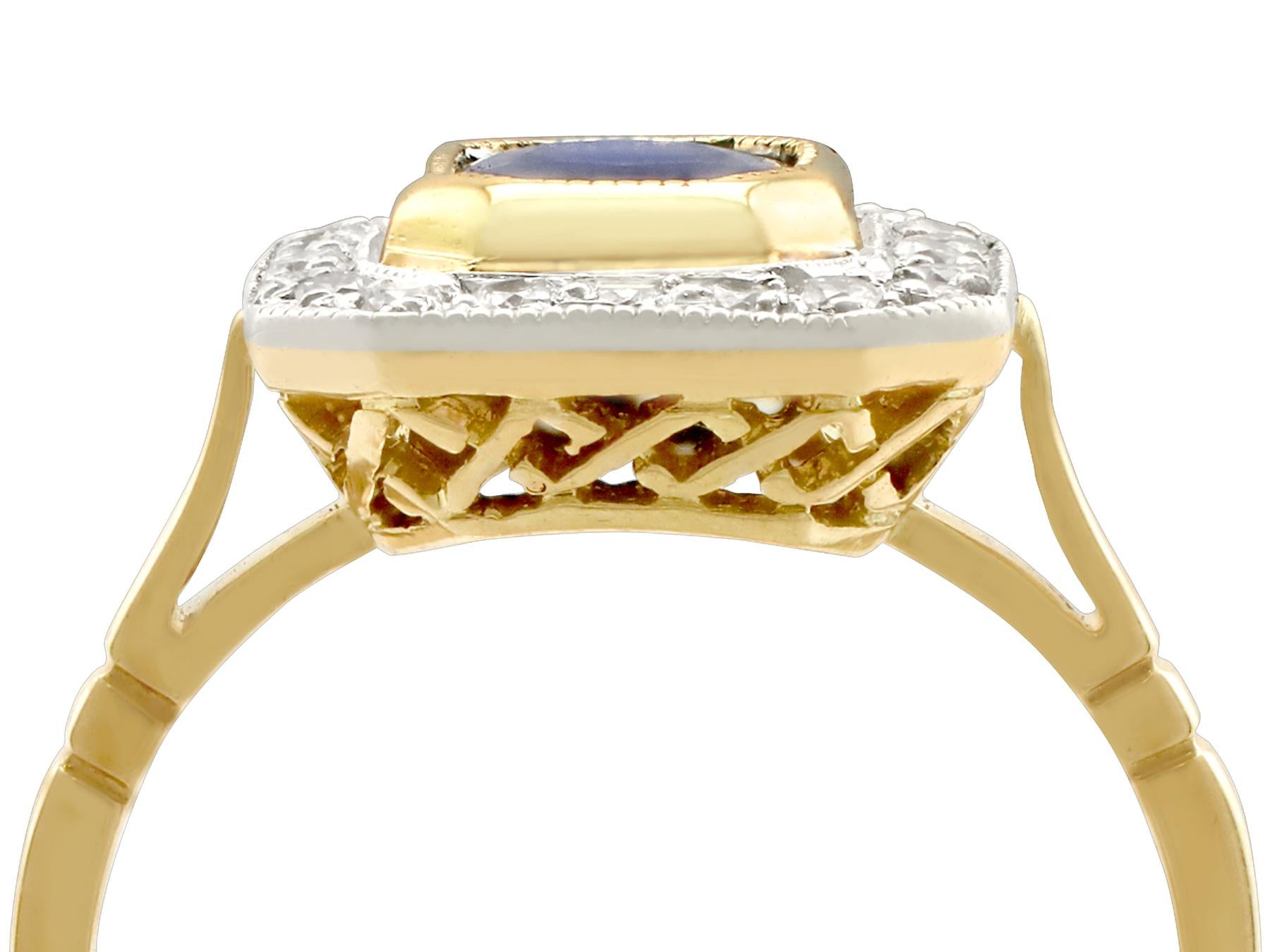 Round Cut 1.55 Carat Sapphire and Diamond Yellow Gold Cluster Ring, Vintage