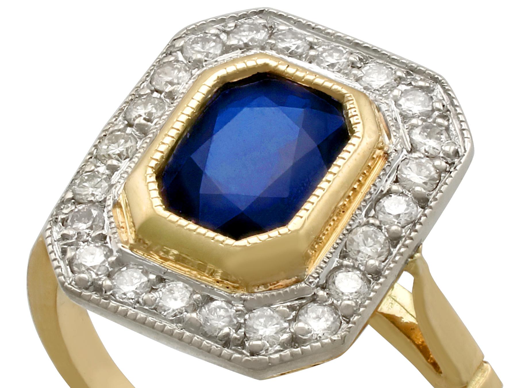 1.55 Carat Sapphire and Diamond Yellow Gold Cluster Ring, Vintage In Excellent Condition In Jesmond, Newcastle Upon Tyne