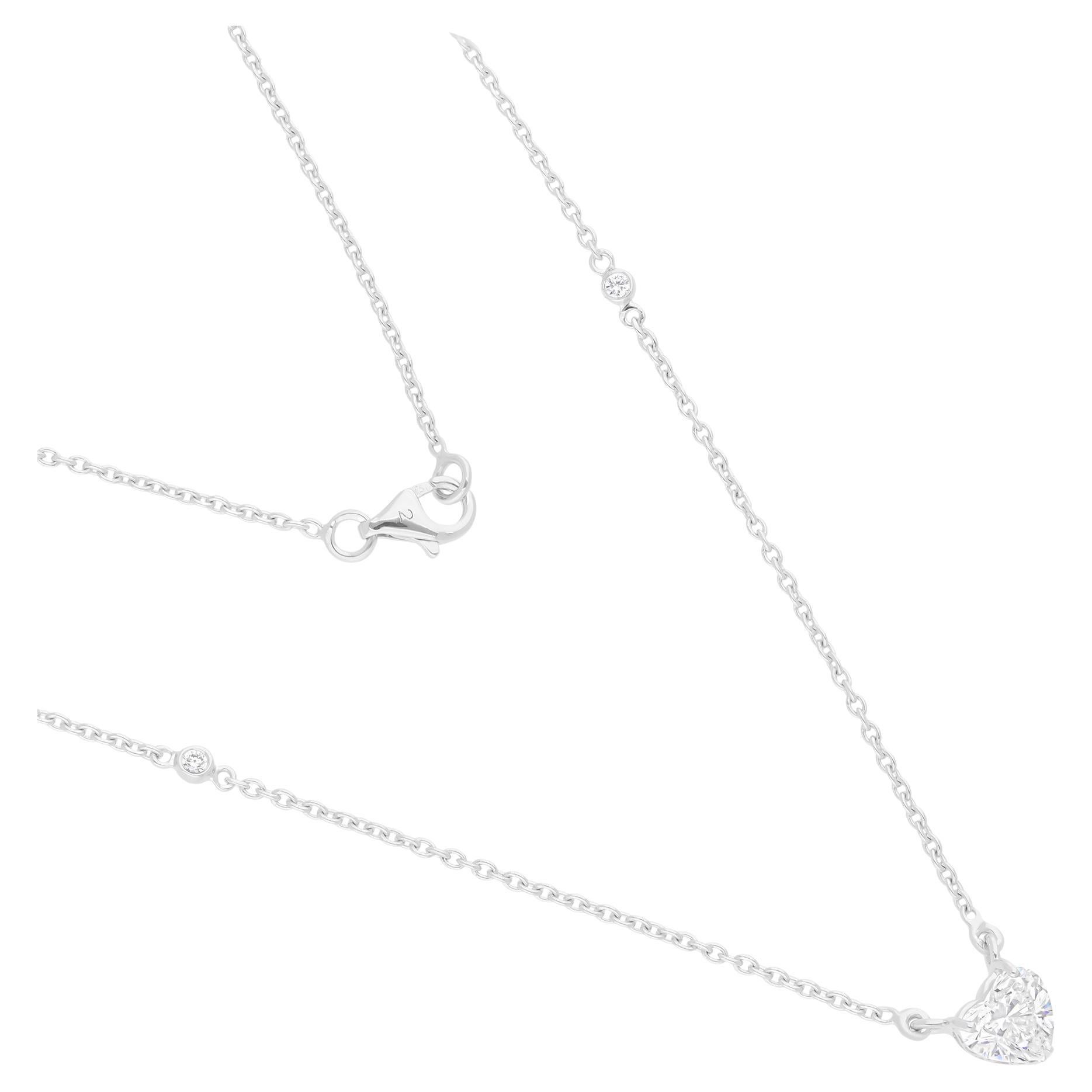 1.55 Carat SI/H Heart Diamond Pendant Necklace in 14K White Gold Fine Jewelry For Sale