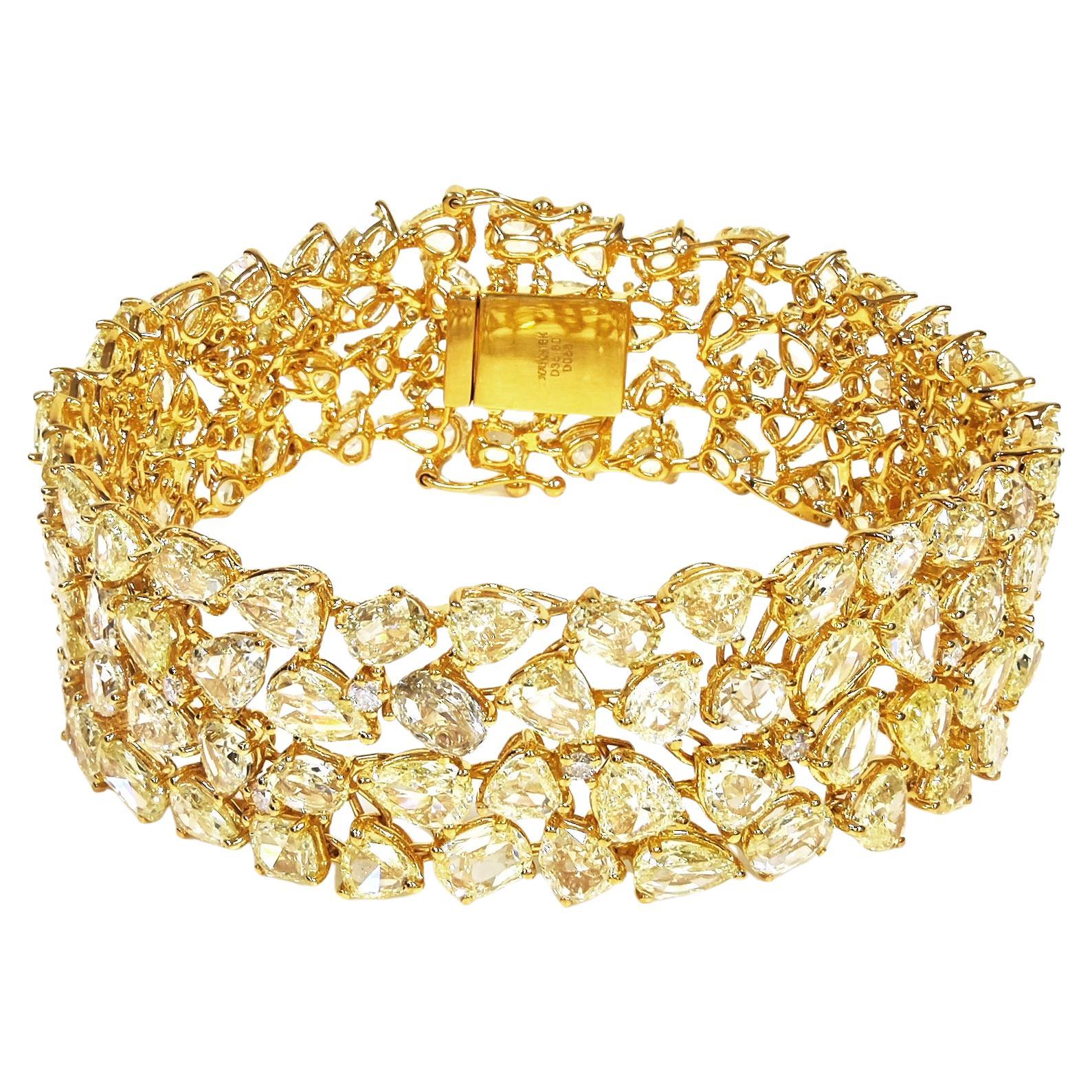 155 Carat White Diamond Yellow Gold Bracelet For Sale