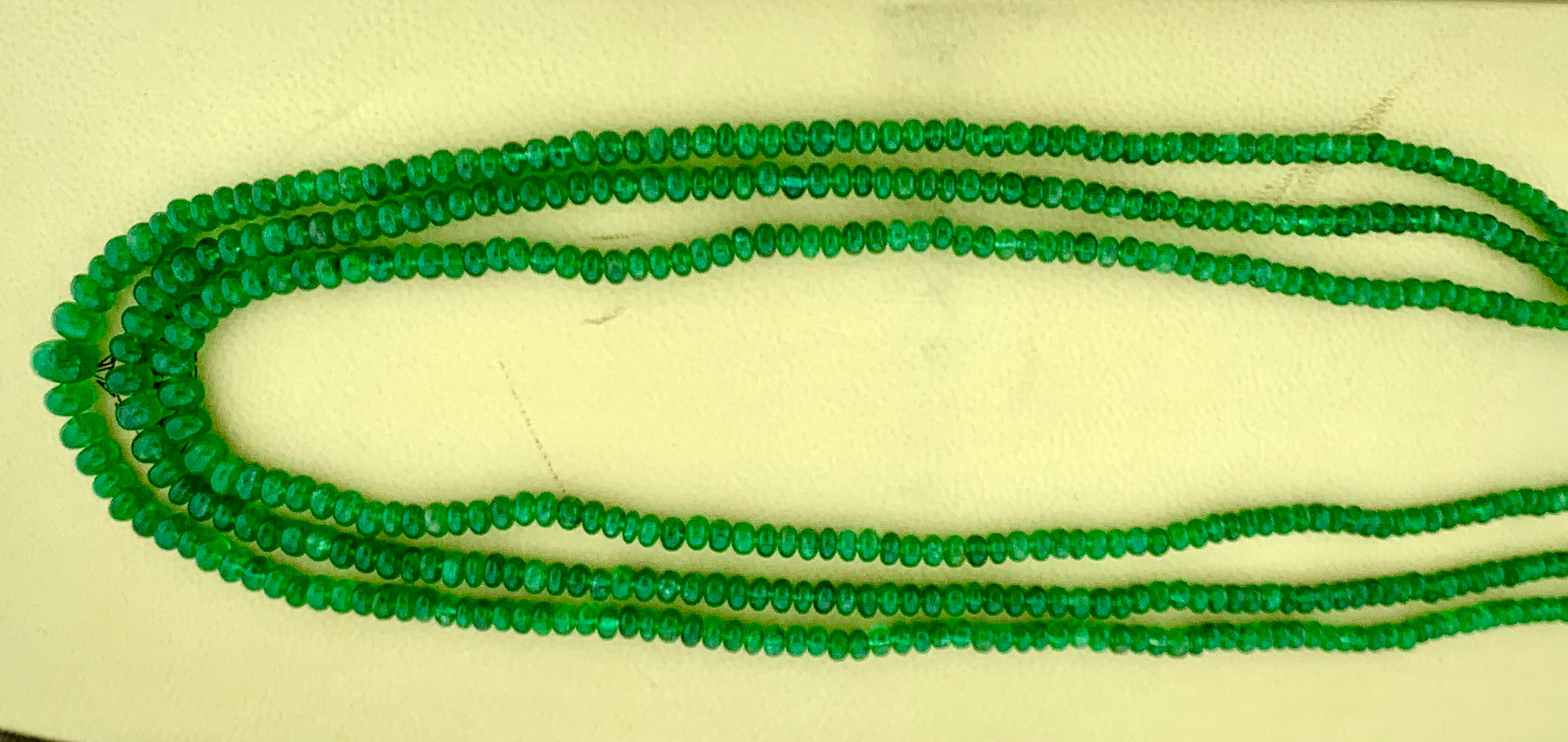 155 Carat 3 Layer Brazilian Emerald Bead Necklace Sterling Silver Clasp In Excellent Condition In New York, NY