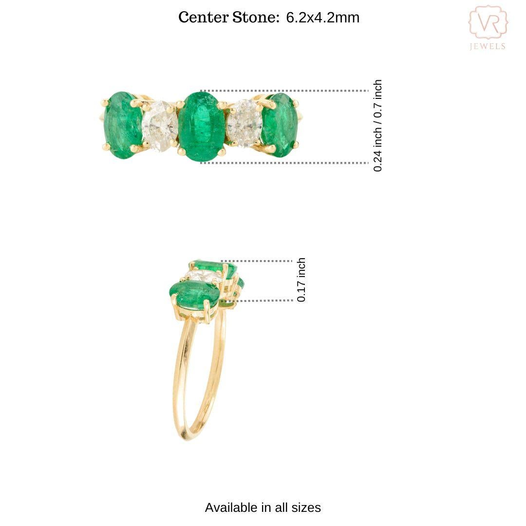 For Sale:  1.55 Carats Oval Emerald Diamond Wedding Band Ring in 18k Solid Yellow Gold 9
