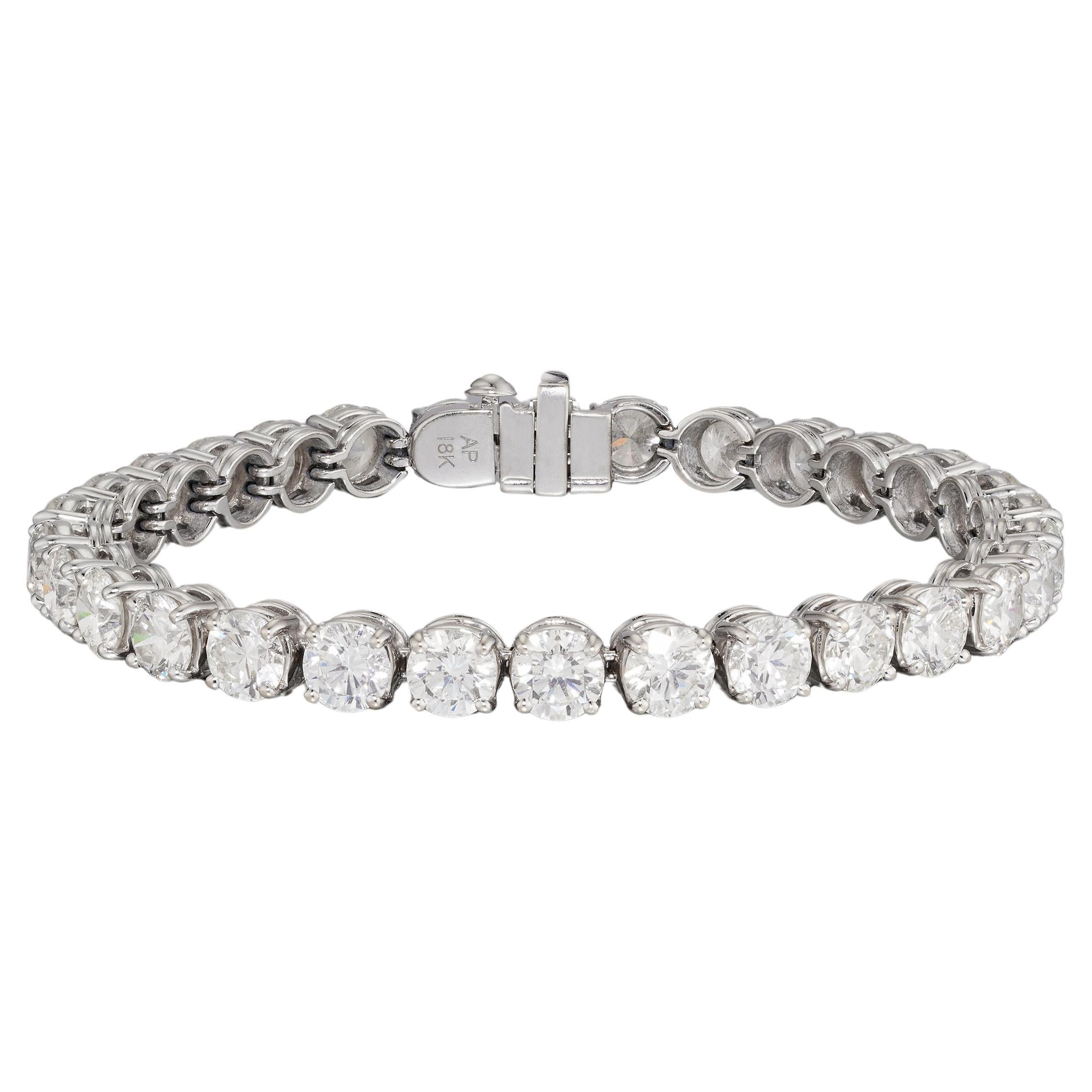 15.5 Carats Round Brilliant Diamond Tennis Bracelet 0.5+ Carats Each in 18K Gold