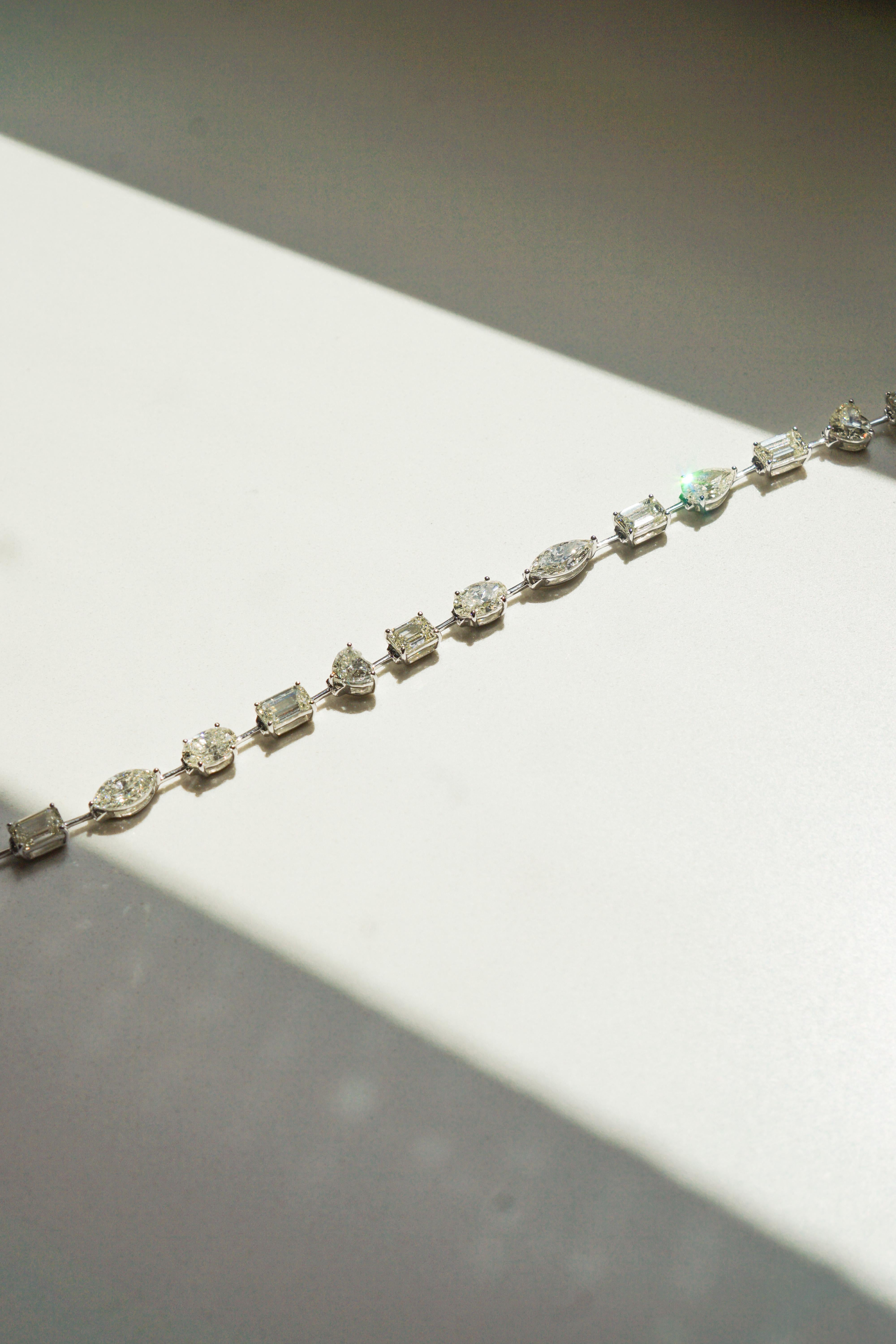 15,5 Karat Diamantarmband aus 18 Karat Weißgold mit Fancy-Schliff im Zustand „Neu“ im Angebot in Houston, TX