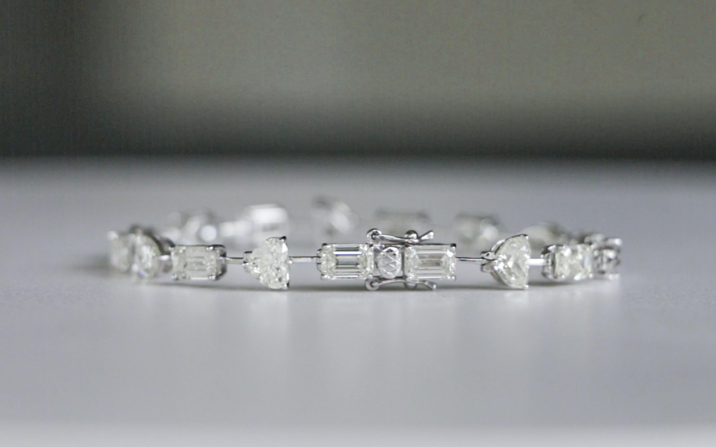 15,5 Karat Diamantarmband aus 18 Karat Weißgold mit Fancy-Schliff im Angebot 4