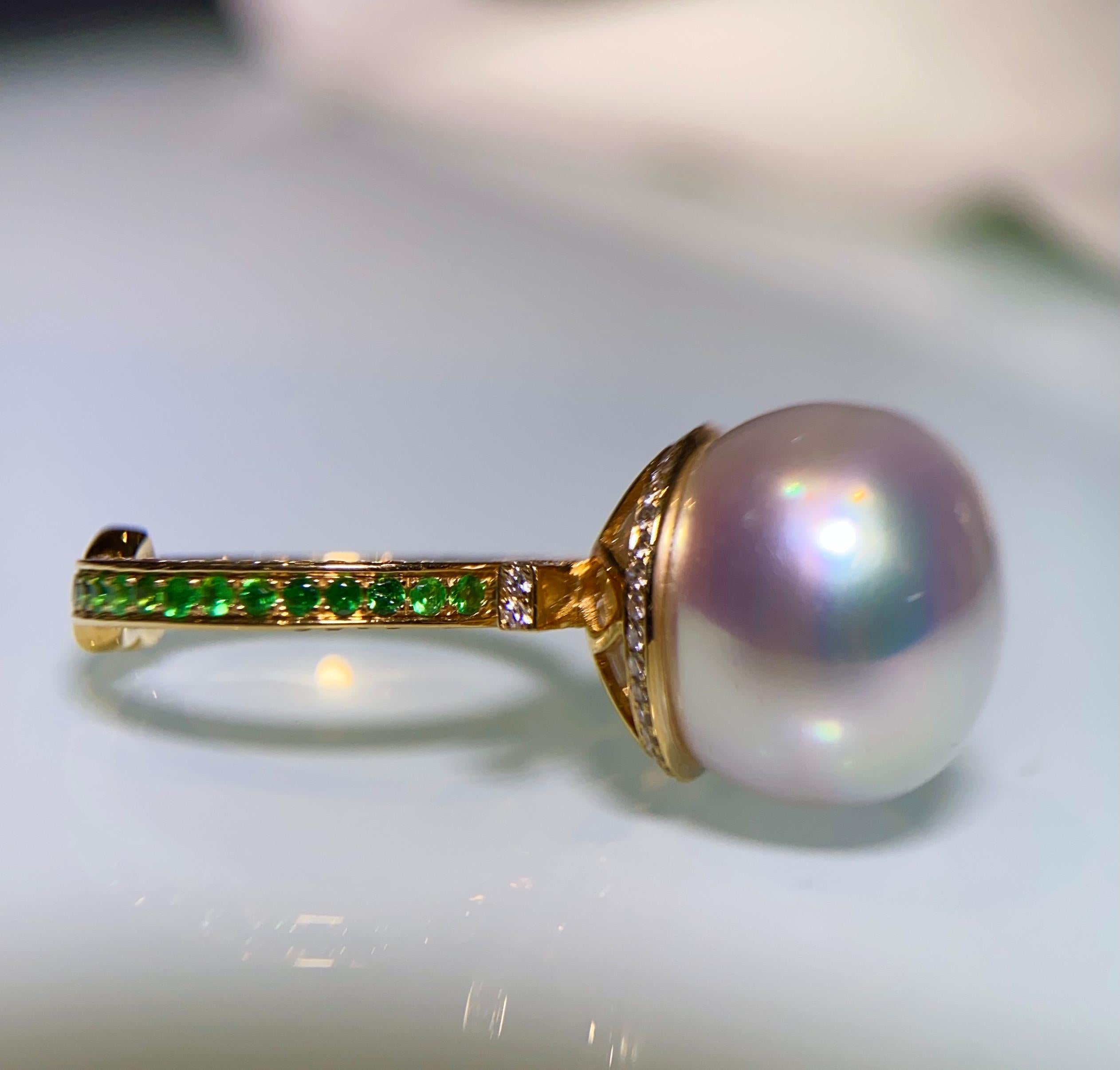 Contemporary Eostre White South Sea Pearl, Tsavorite and Diamond Ring in 18K Yellow Gold For Sale