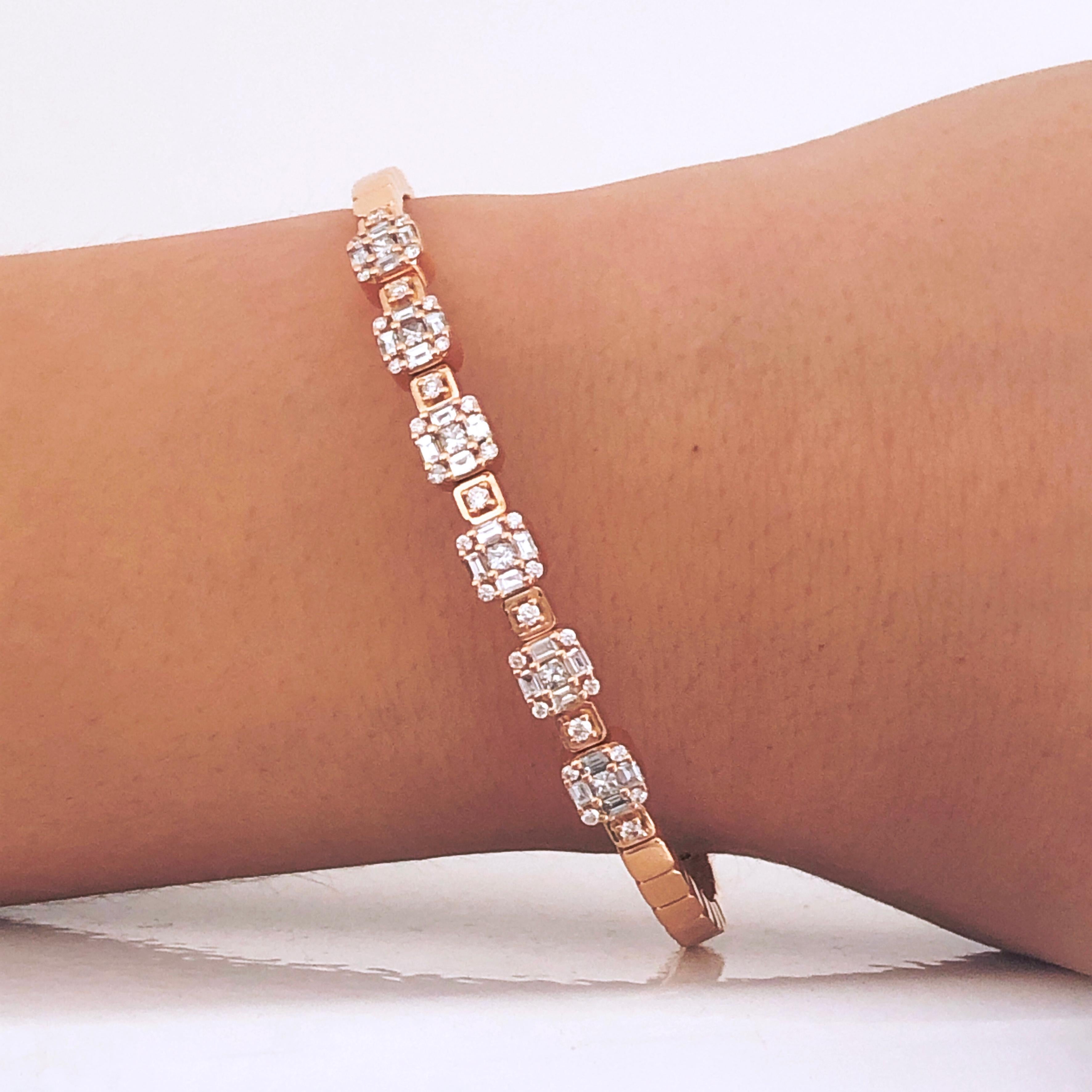 Berca 1.55 White Diamond 18 Karat Rose Gold Setting Contemporary Bangle Bracelet 4
