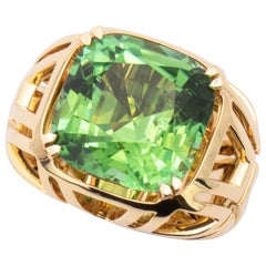 15.50 Carat Handmade Yellow Gold Green Tourmaline Cocktail Ring