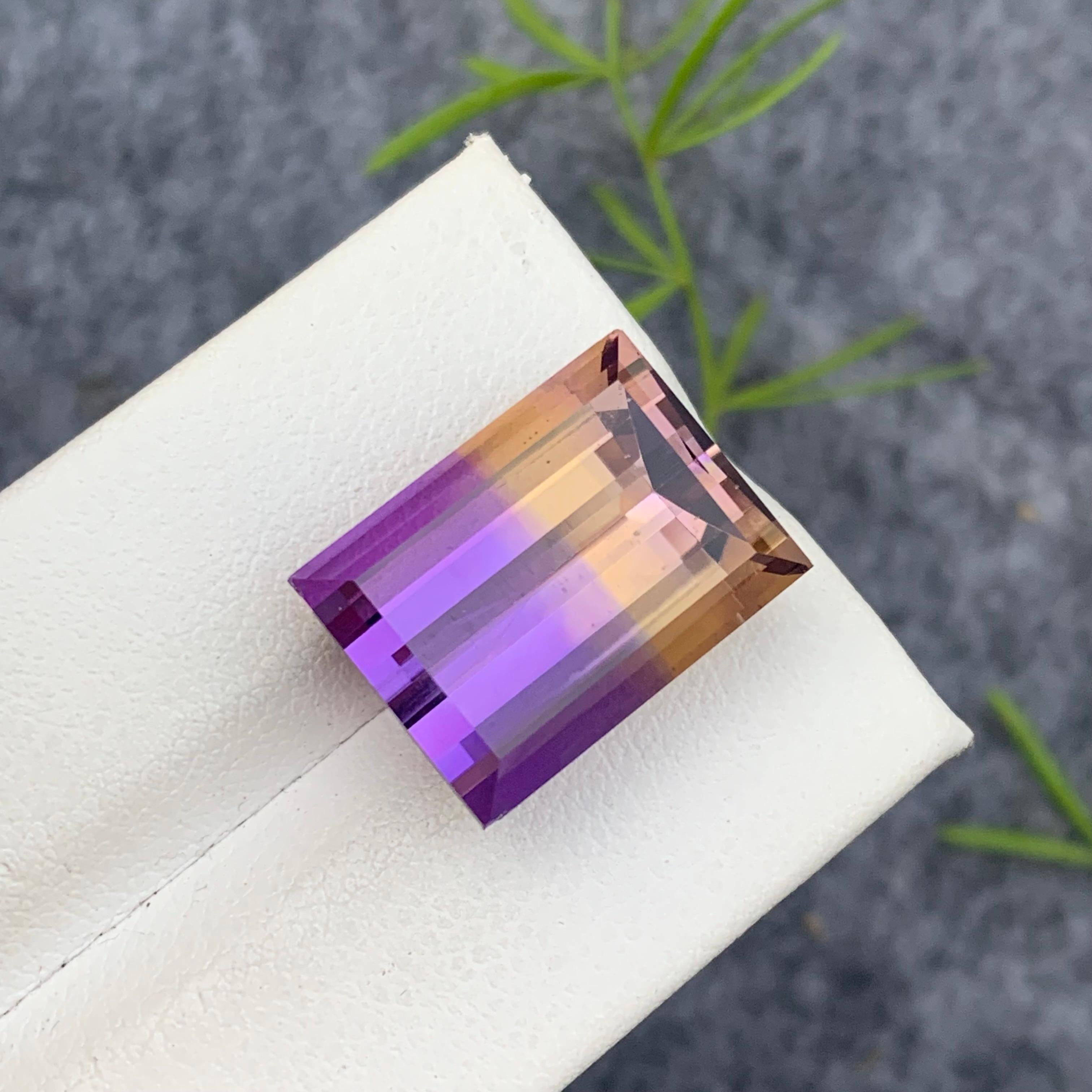 Aesthetic Movement 15.50 Carat Loose Ametrine Baguette Shape from Bolivia Purple Yellow Color For Sale