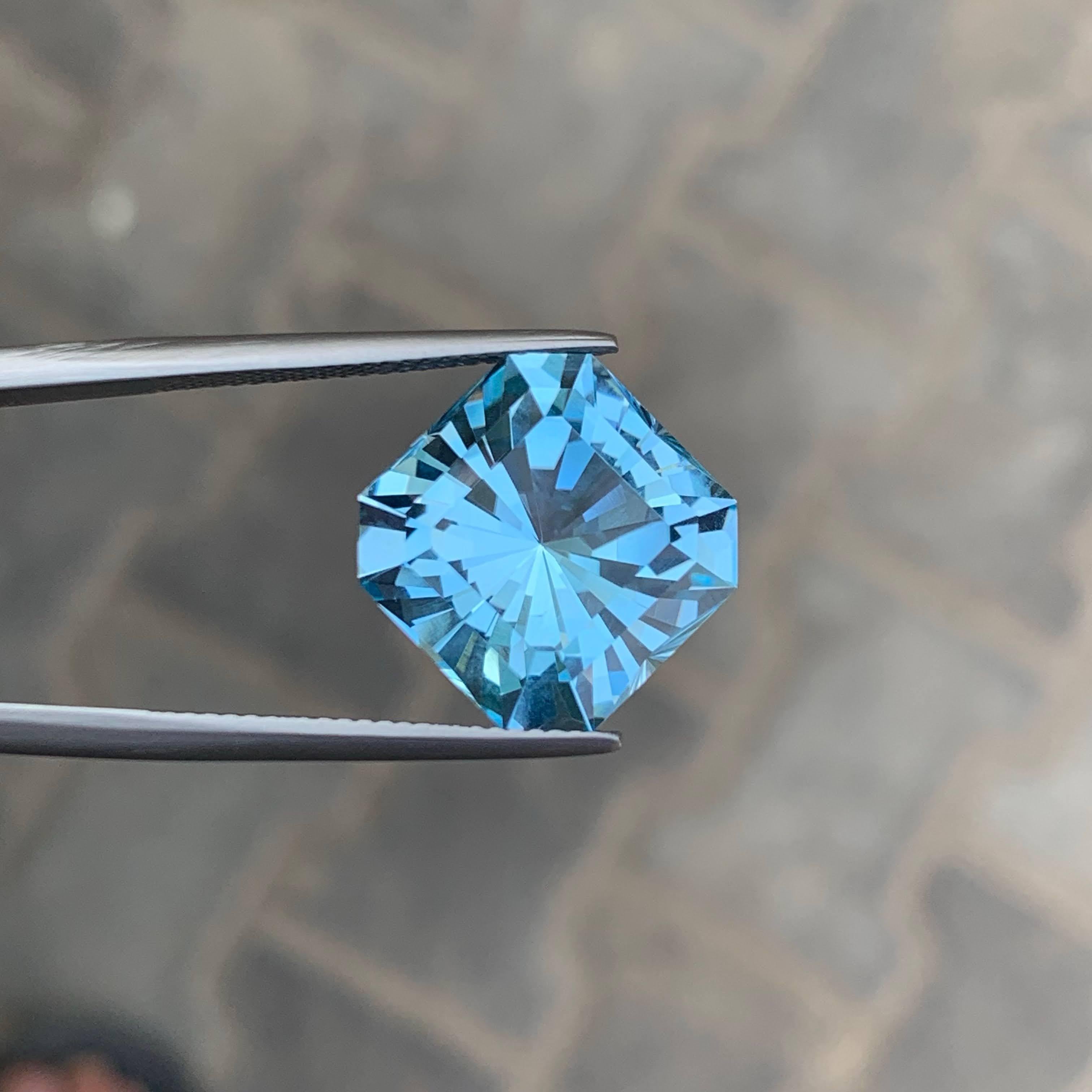 15,50 carati di Topazio blu sfaccettato taglio Asscher Gemma africana naturale in vendita 1