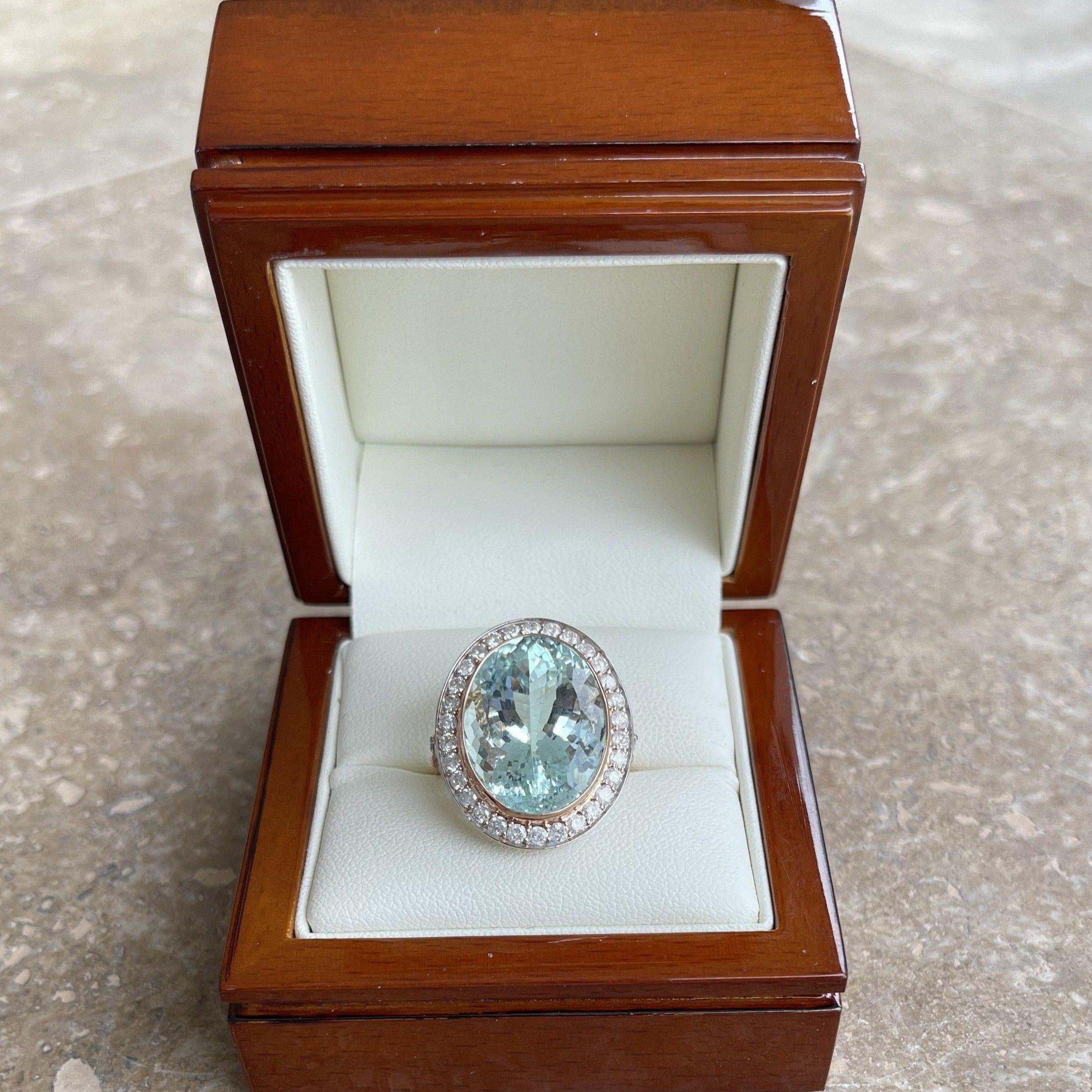 15.50ct Aquamarine and Diamond Ring in 14ct Rose Gold For Sale 2