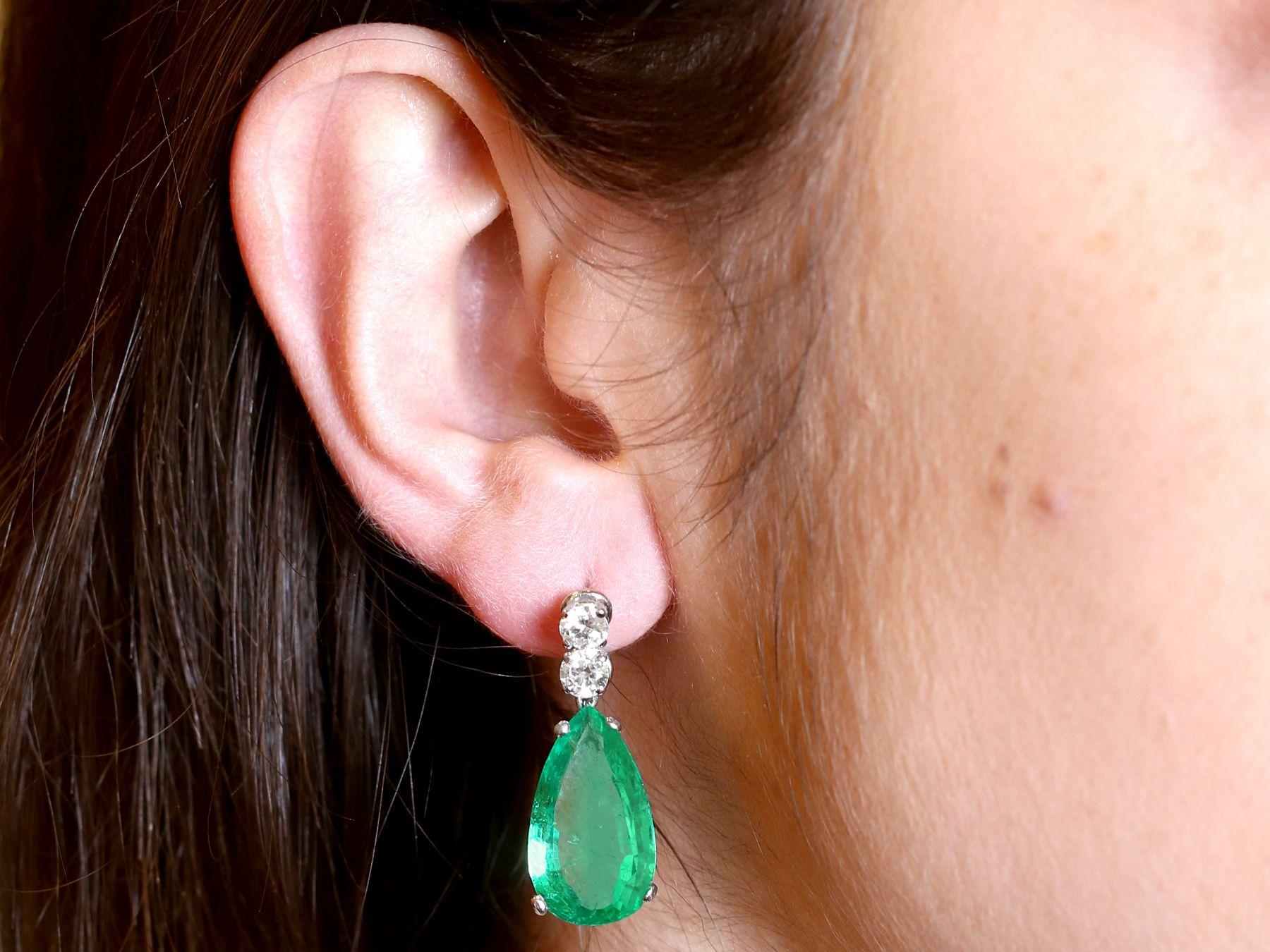 15,51 Karat kolumbianischer Smaragd und 1,12 Karat Diamant Platin-Tropfen-Ohrringe 2