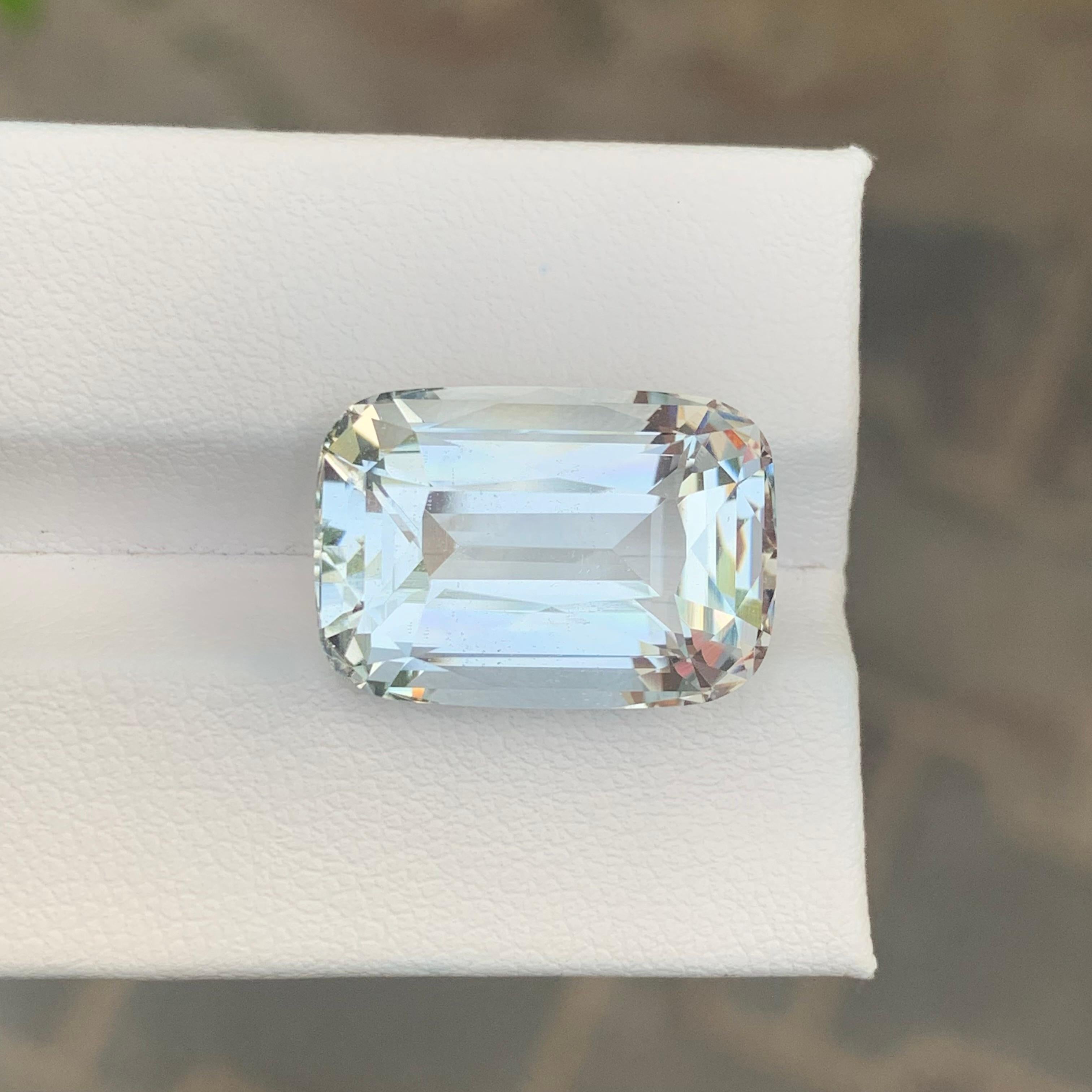 15.55 Carats Aigue-marine en vrac naturelle non traitée et non chauffée en vente 12