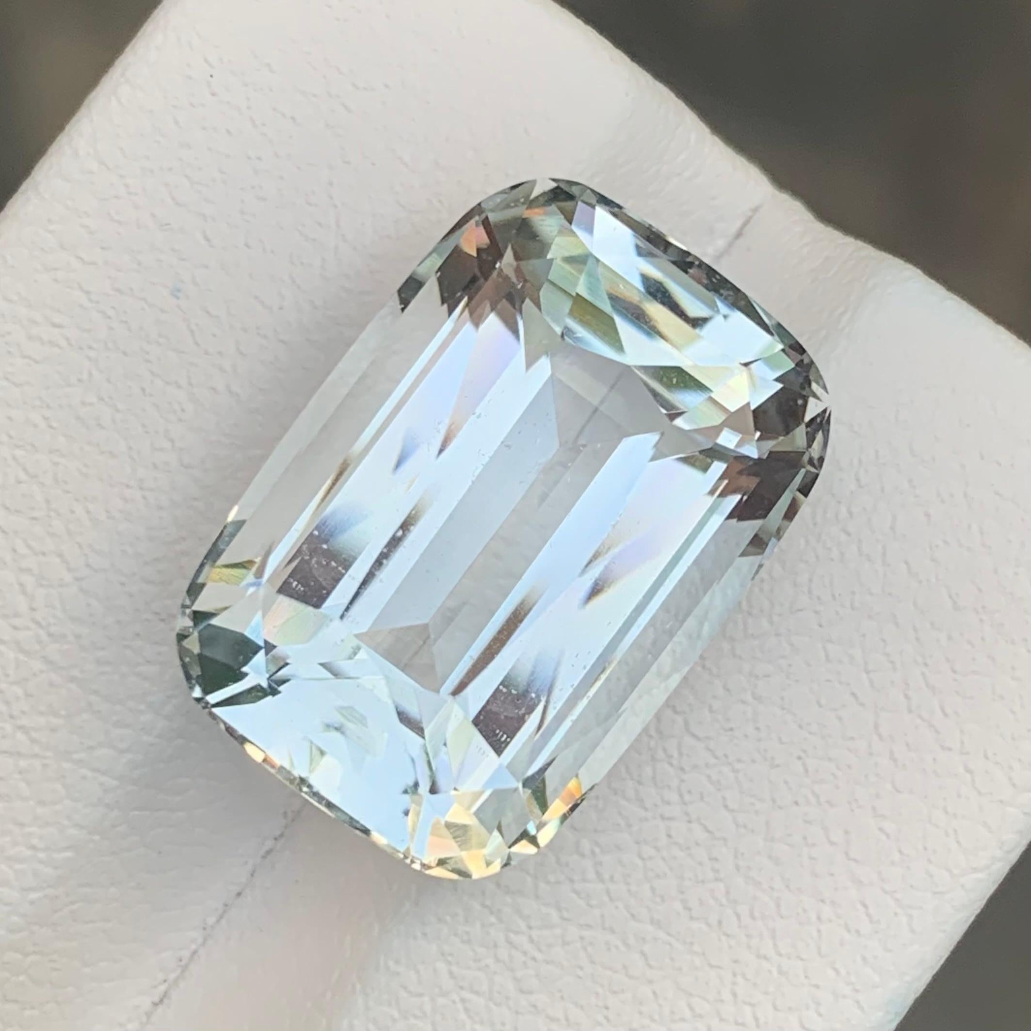 15.55 Carats Aigue-marine en vrac naturelle non traitée et non chauffée en vente 1