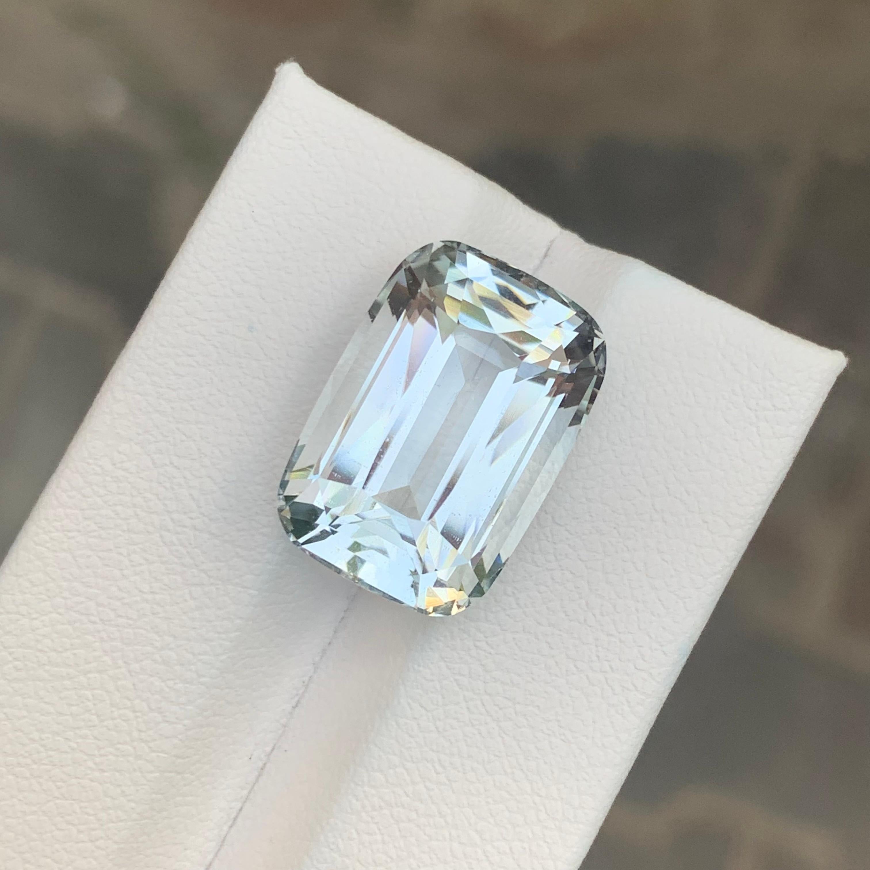 15.55 Carats Aigue-marine en vrac naturelle non traitée et non chauffée en vente 2