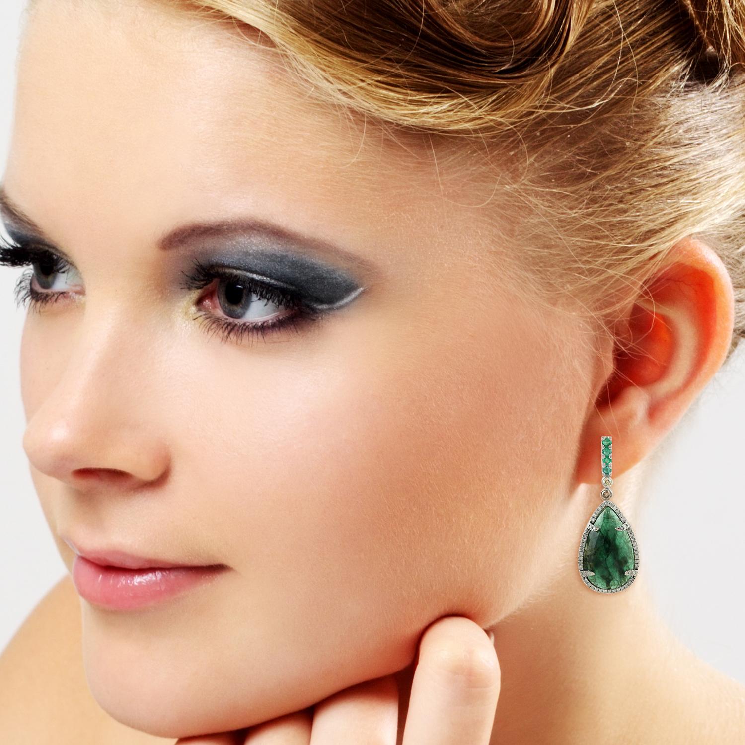 Mixed Cut 15.56 Carat Emerald Diamond 18 Karat Gold Earrings For Sale