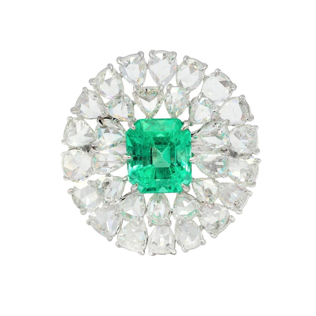 Mixed Cut 15.59 Carat Rose Cut Diamond Emerald 14 Karat Gold Ring