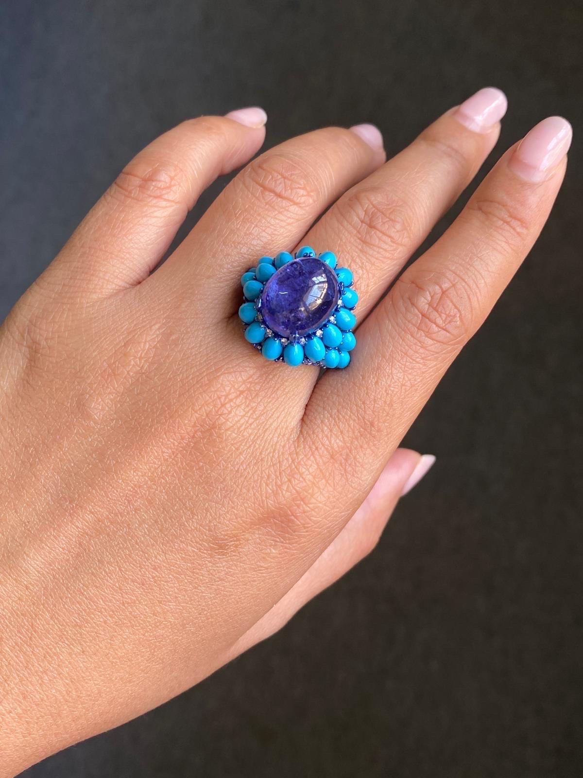 15,59 Karat Tansanit Cabochon, Türkis und Diamanten Cocktail-Ring für Damen oder Herren im Angebot