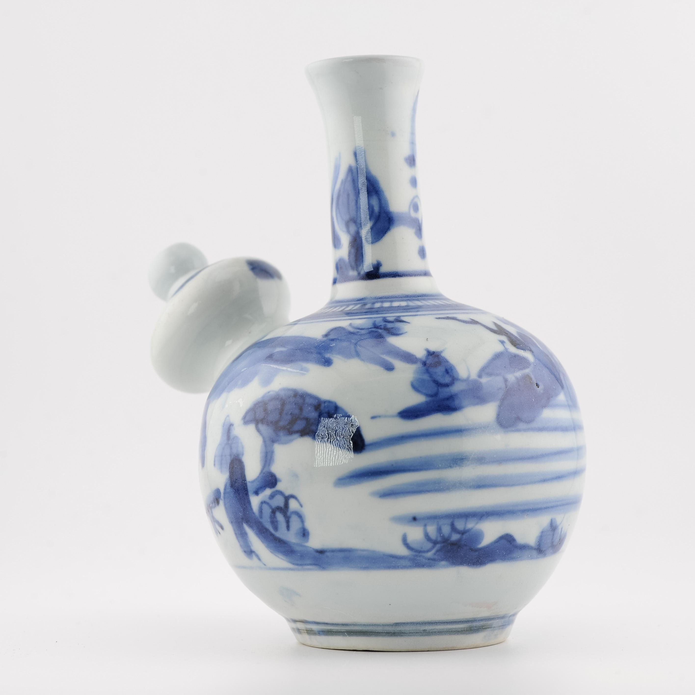 15.5CM Antique 17C Japanese Porcelain Blue White Edo Period Ghendi Kendi 1
