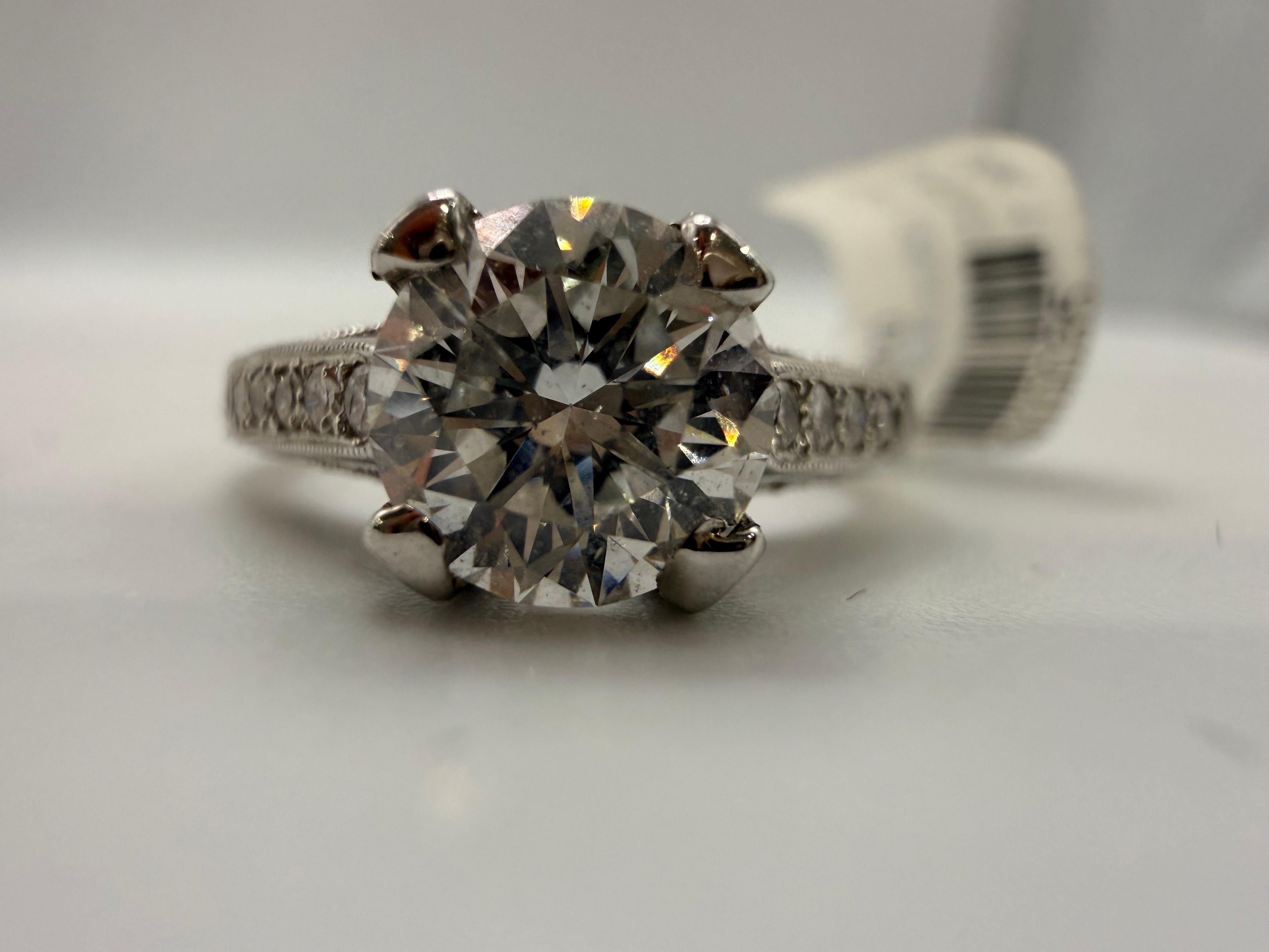 Bague de fiançailles en diamant de 1,55ct or 18KT Neuf - En vente à Boca Raton, FL