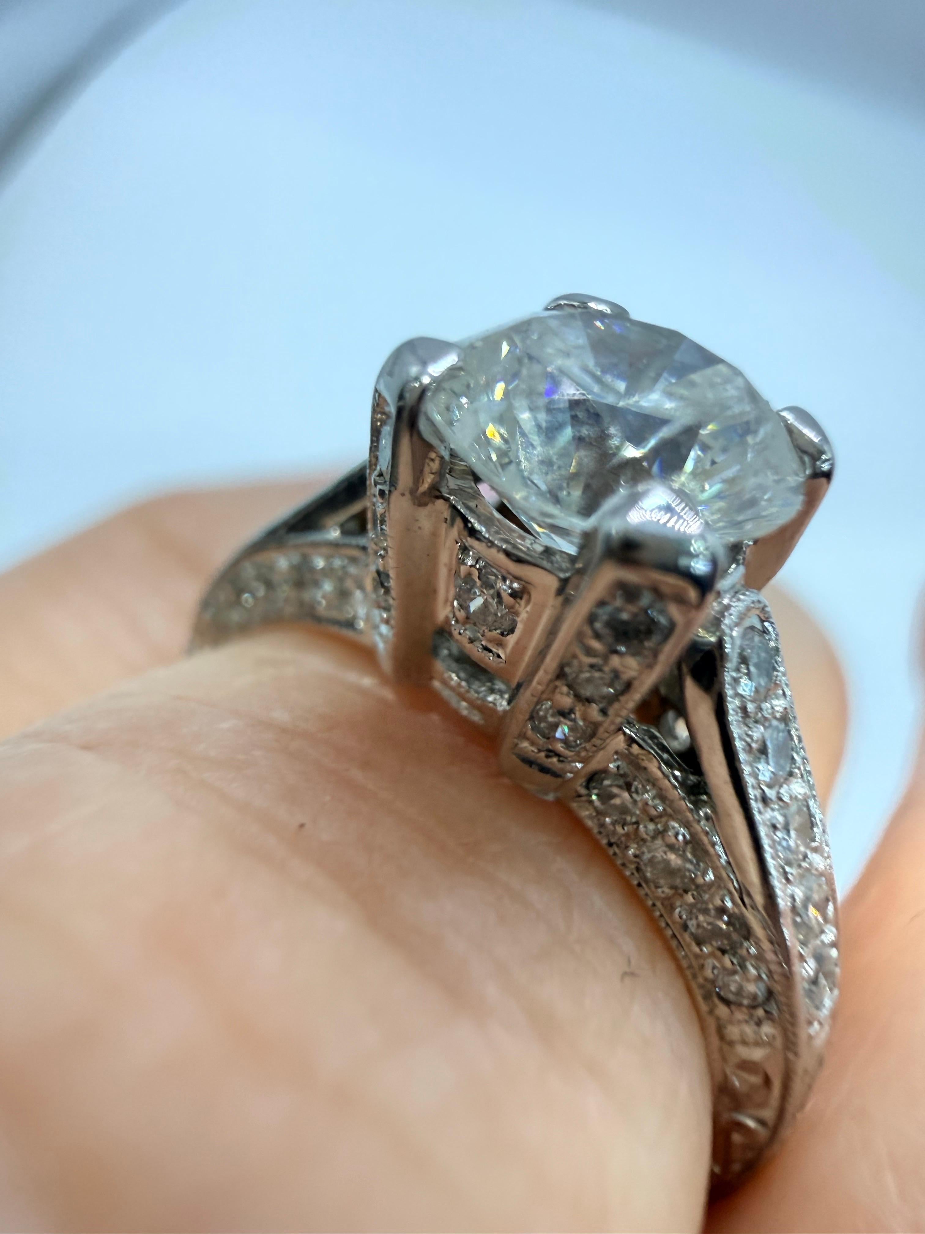 Bague de fiançailles en diamant de 1,55ct or 18KT Unisexe en vente