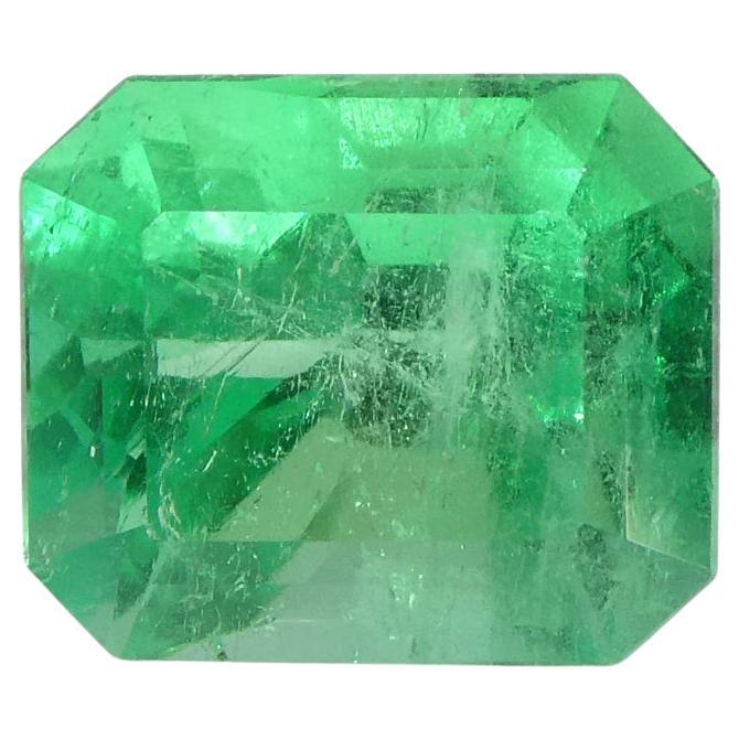 Émeraude verte taille octogonale/émeraude de 1,55 carat certifiée GIA de Colombie en vente