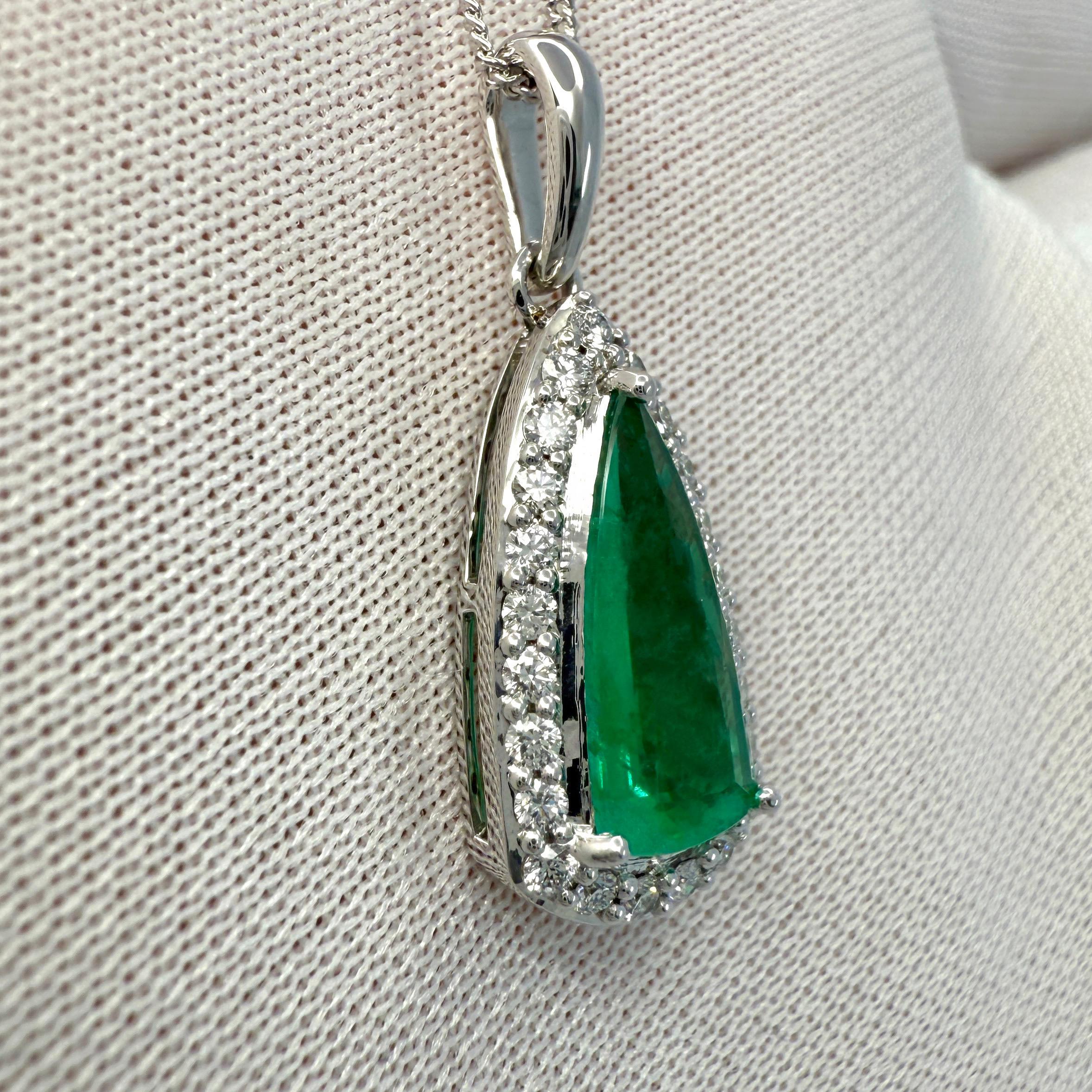 1.55ct Vivid Green Teardrop Emerald & Diamond 18k White Gold Pendant Necklace In New Condition For Sale In Birmingham, GB