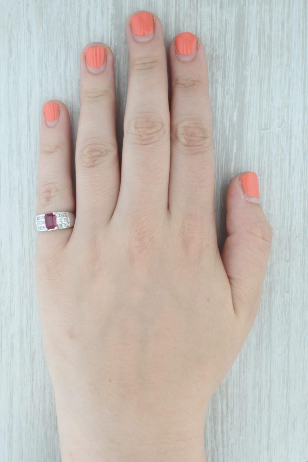 1.55ctw Emerald Cut Ruby Diamond Ring 18k White Gold Size 6.5 For Sale 3