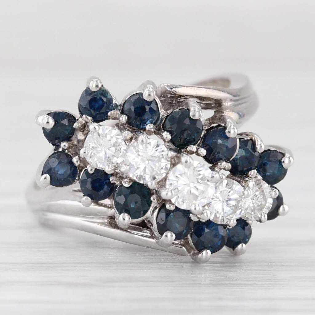 1.55ctw Anillo de Diamantes Zafiro Azul en Gradas Oro Blanco 14k Talla 6.25 Cocktail Corte redondo en venta