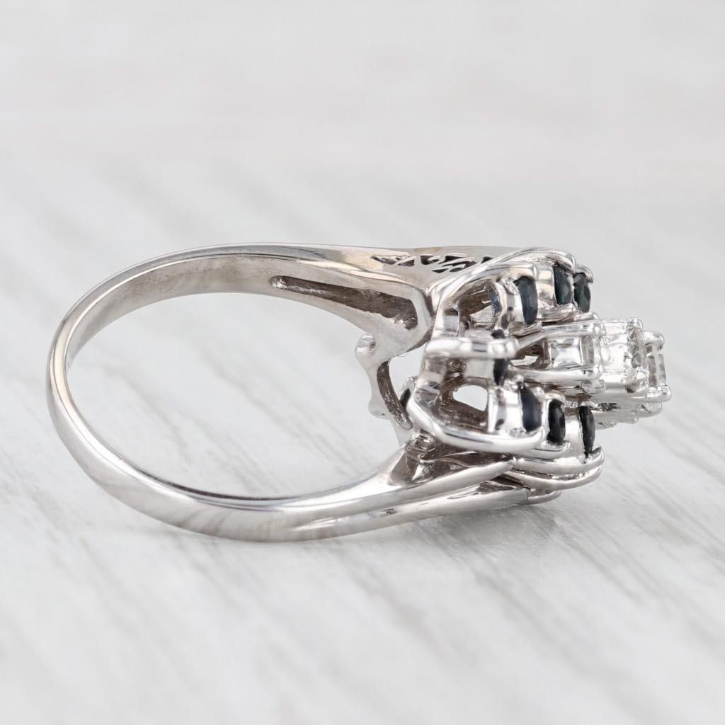 1.55ctw Anillo de Diamantes Zafiro Azul en Gradas Oro Blanco 14k Talla 6.25 Cocktail en Bueno estado para la venta en McLeansville, NC