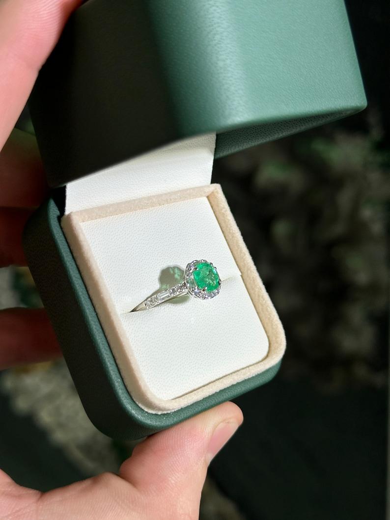 1.55tcw 14K Colombian Emerald & Diamond Halo Ring - Vivid Green Cushion Cut For Sale 2