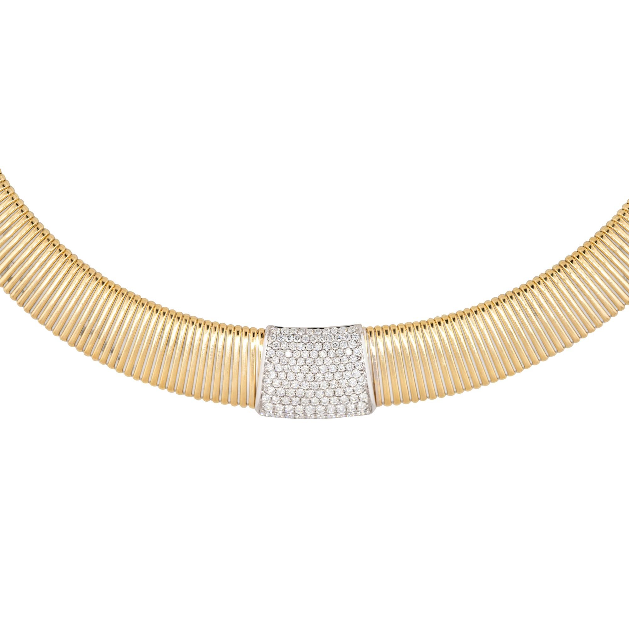 Round Cut 1.56 Carat Pave Diamond Station Ribbed Collar Necklace 18 Karat In Stock  For Sale