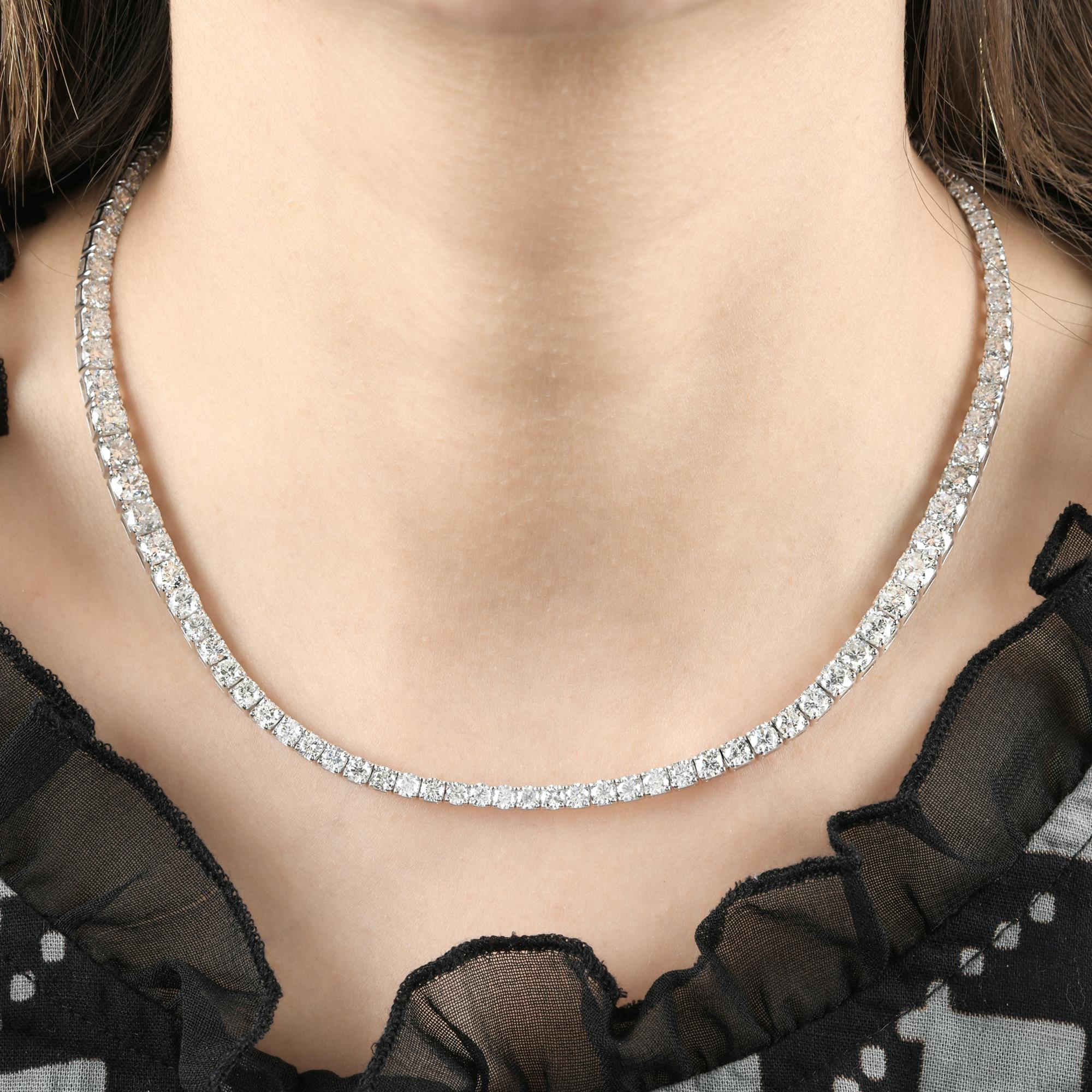 Modern 15.6 Carat SI Clarity HI Color Round Diamond Choker Necklace 14 Karat White Gold For Sale