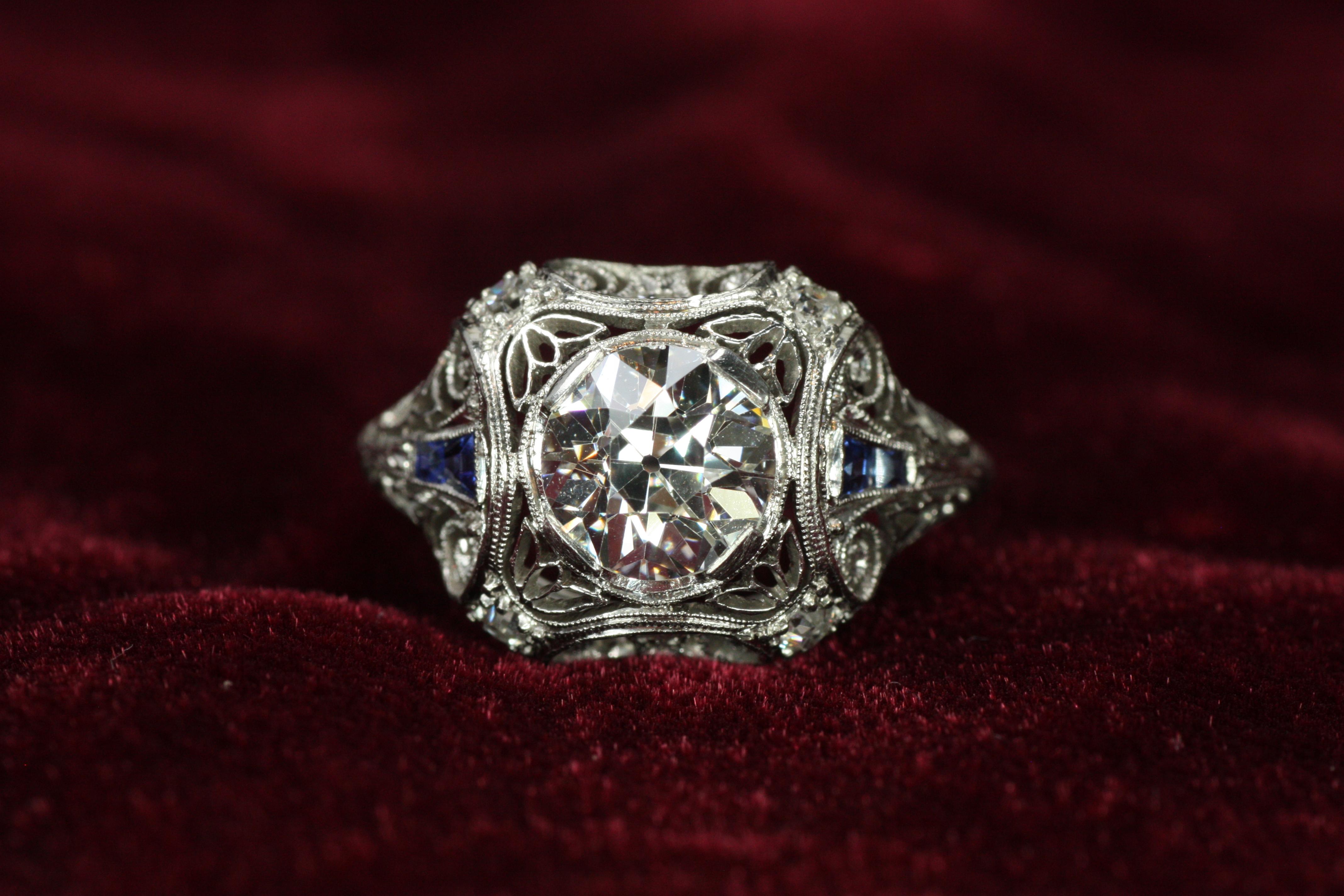 Old European Cut 1.56 Carat Total Diamond/Sapphire Vintage Filigree Art Deco Engagement Ring 1925 For Sale