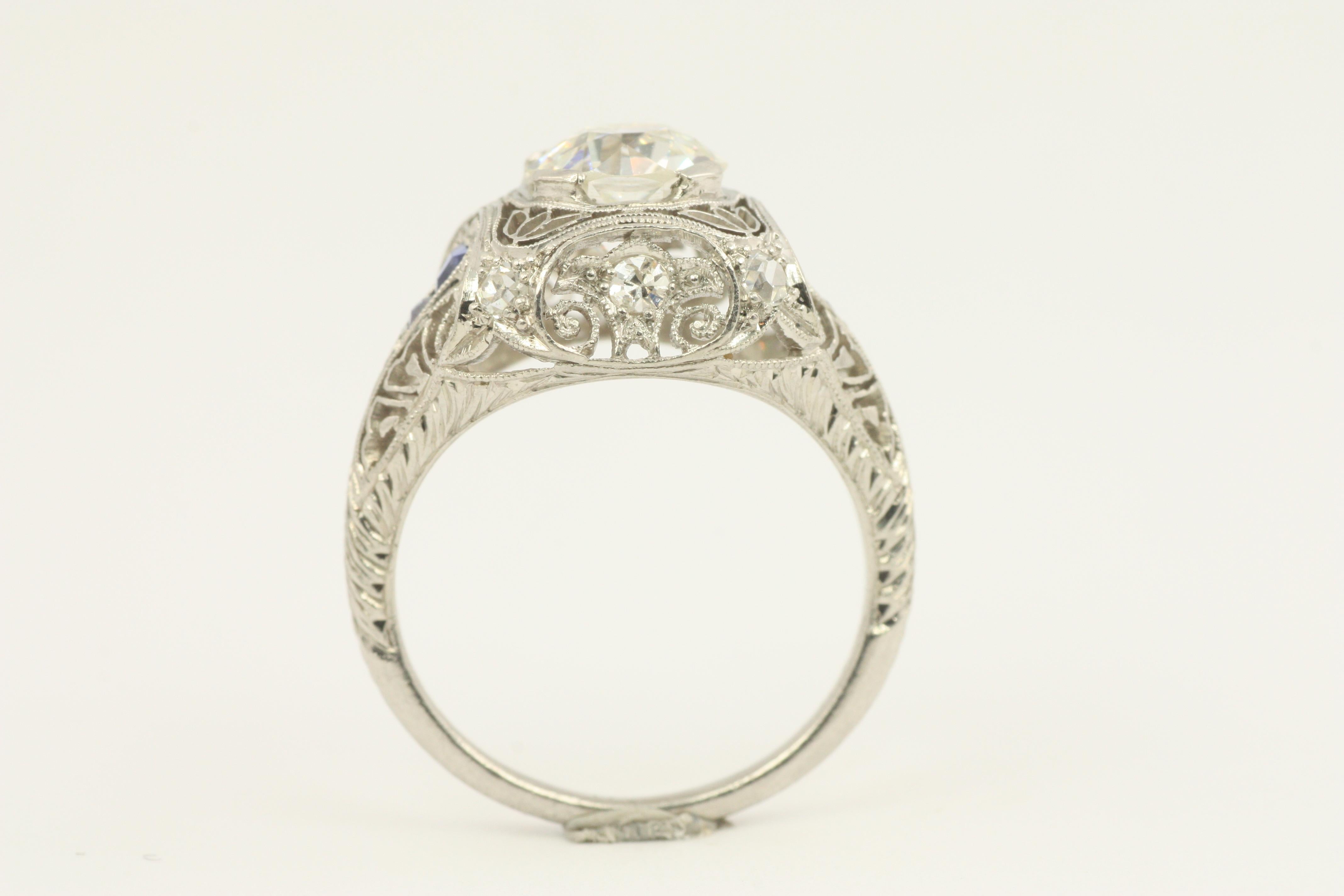 1.56 Carat Total Diamond/Sapphire Vintage Filigree Art Deco Engagement Ring 1925 For Sale 3
